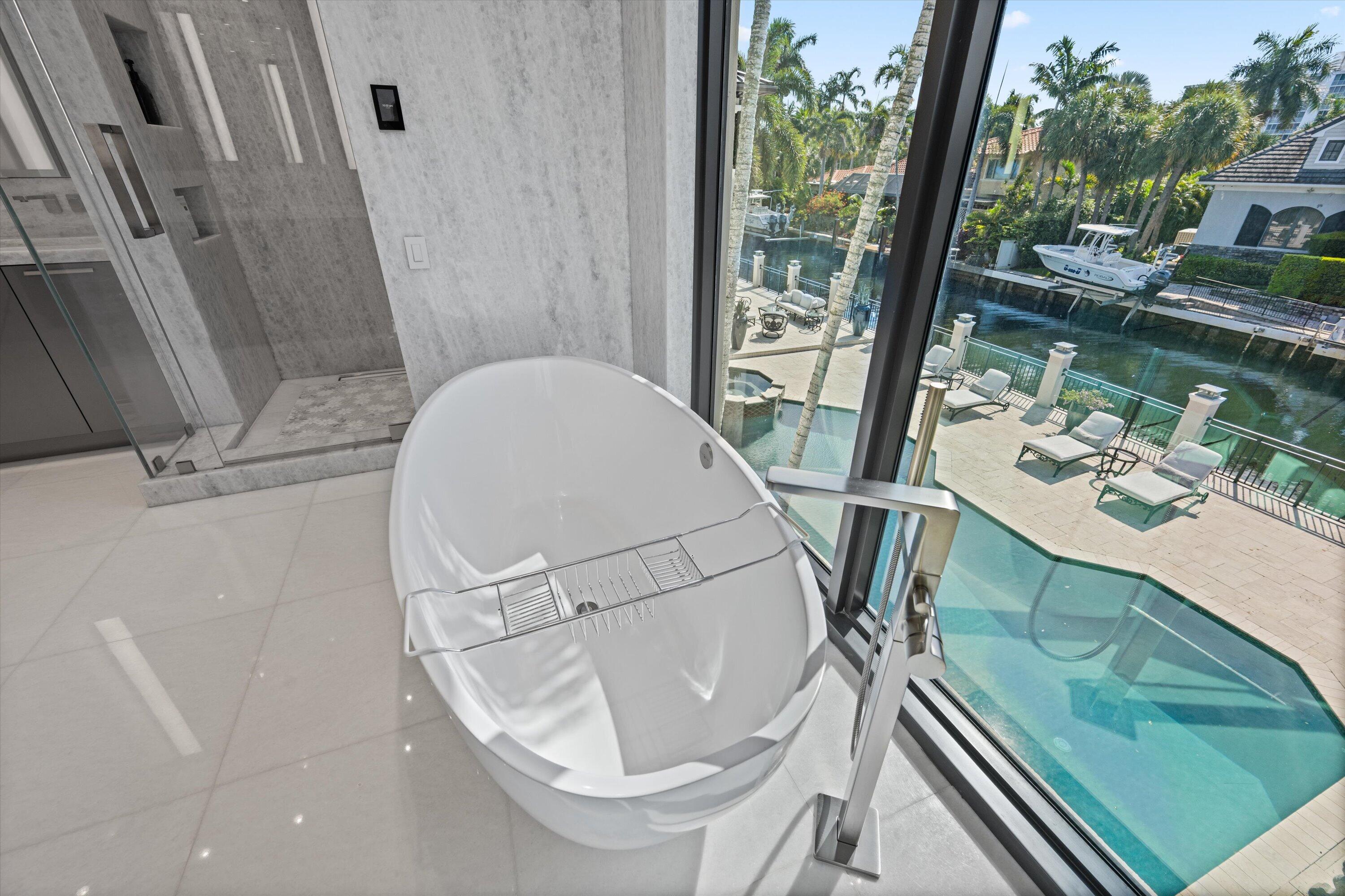 7474 NE Bay Cove, Boca Raton FL 33487