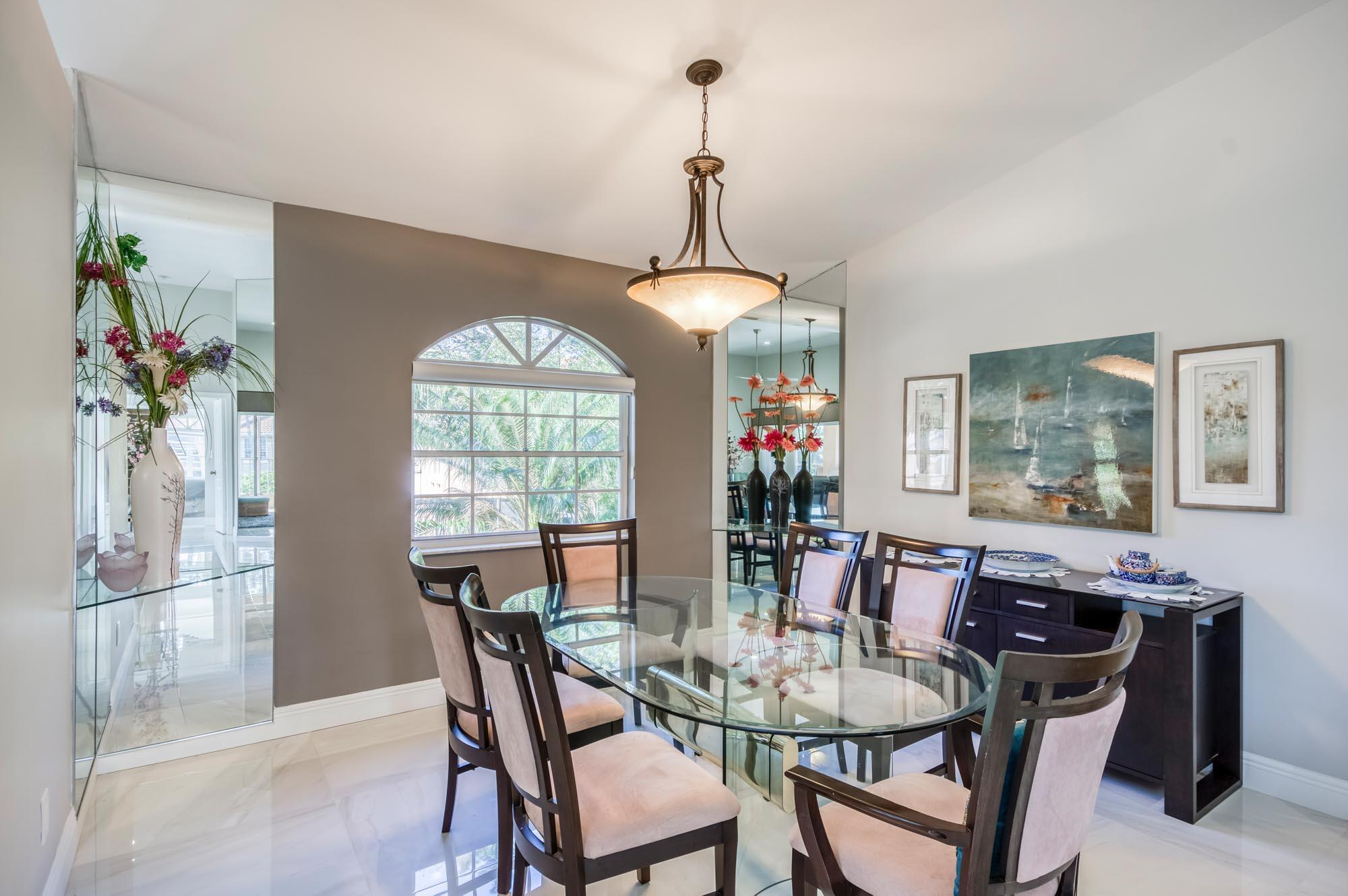 208 Legendary, Palm Beach Gardens FL 33418