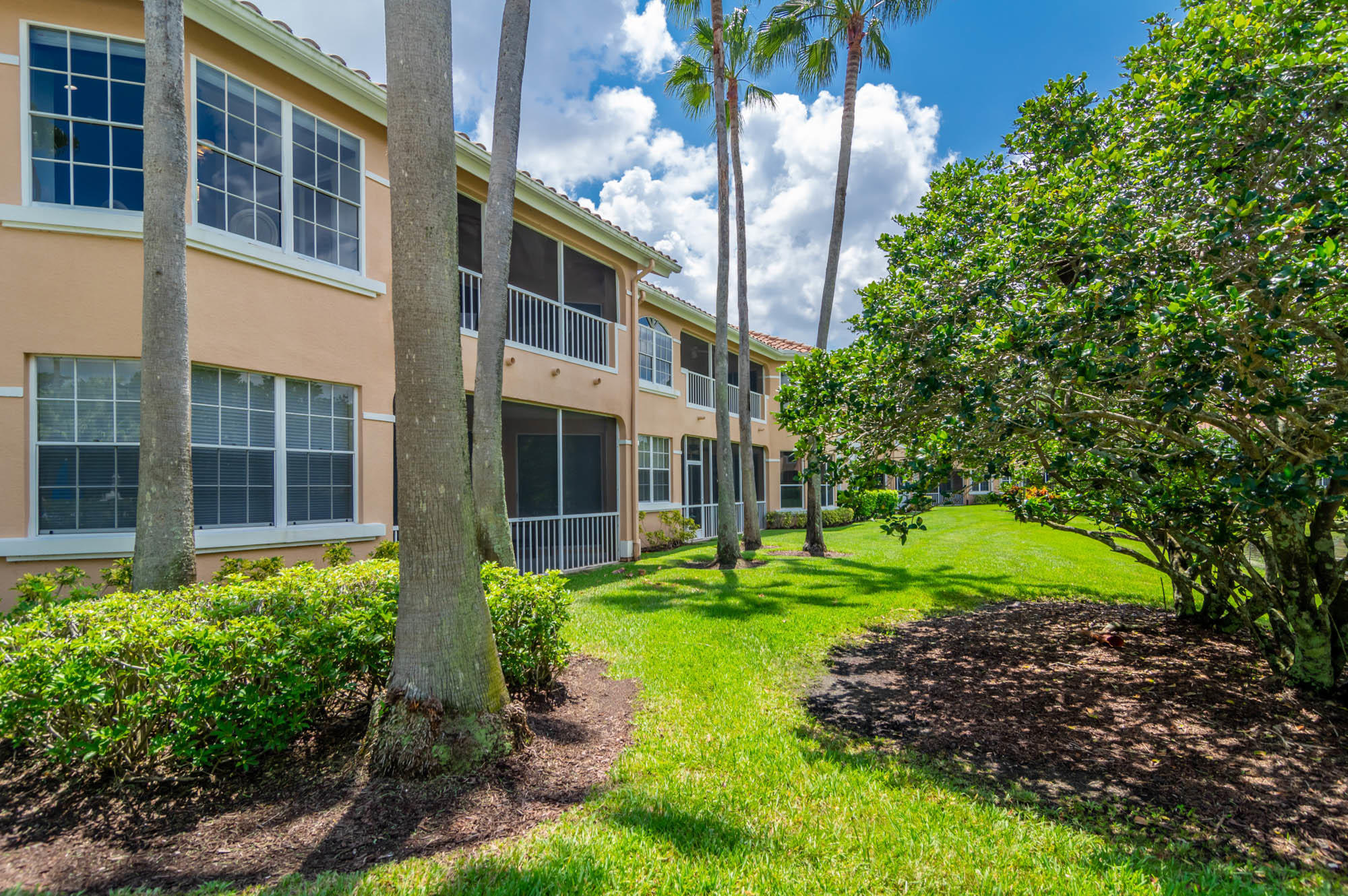 208 Legendary, Palm Beach Gardens FL 33418