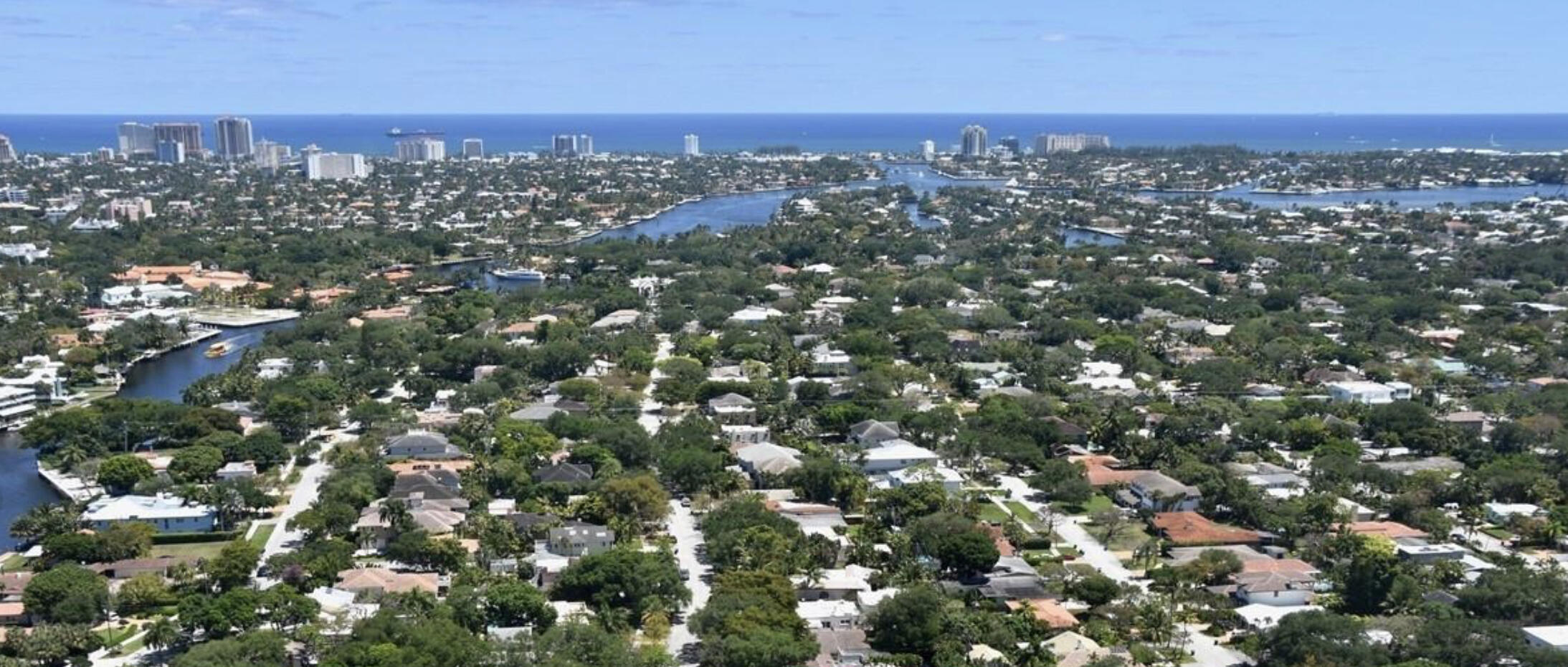 601 SE 5th #102, Fort Lauderdale FL 33301