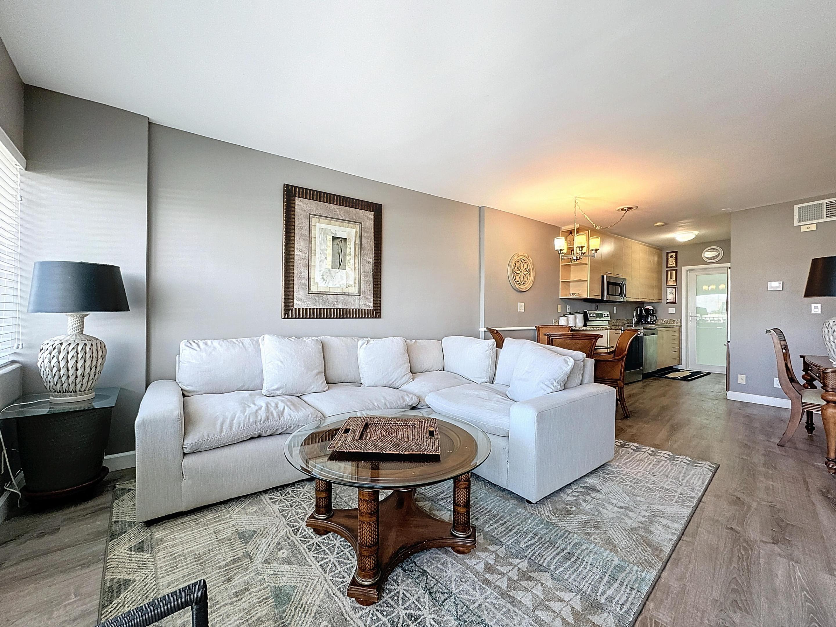 3250 NE 28th #707, Fort Lauderdale FL 33308