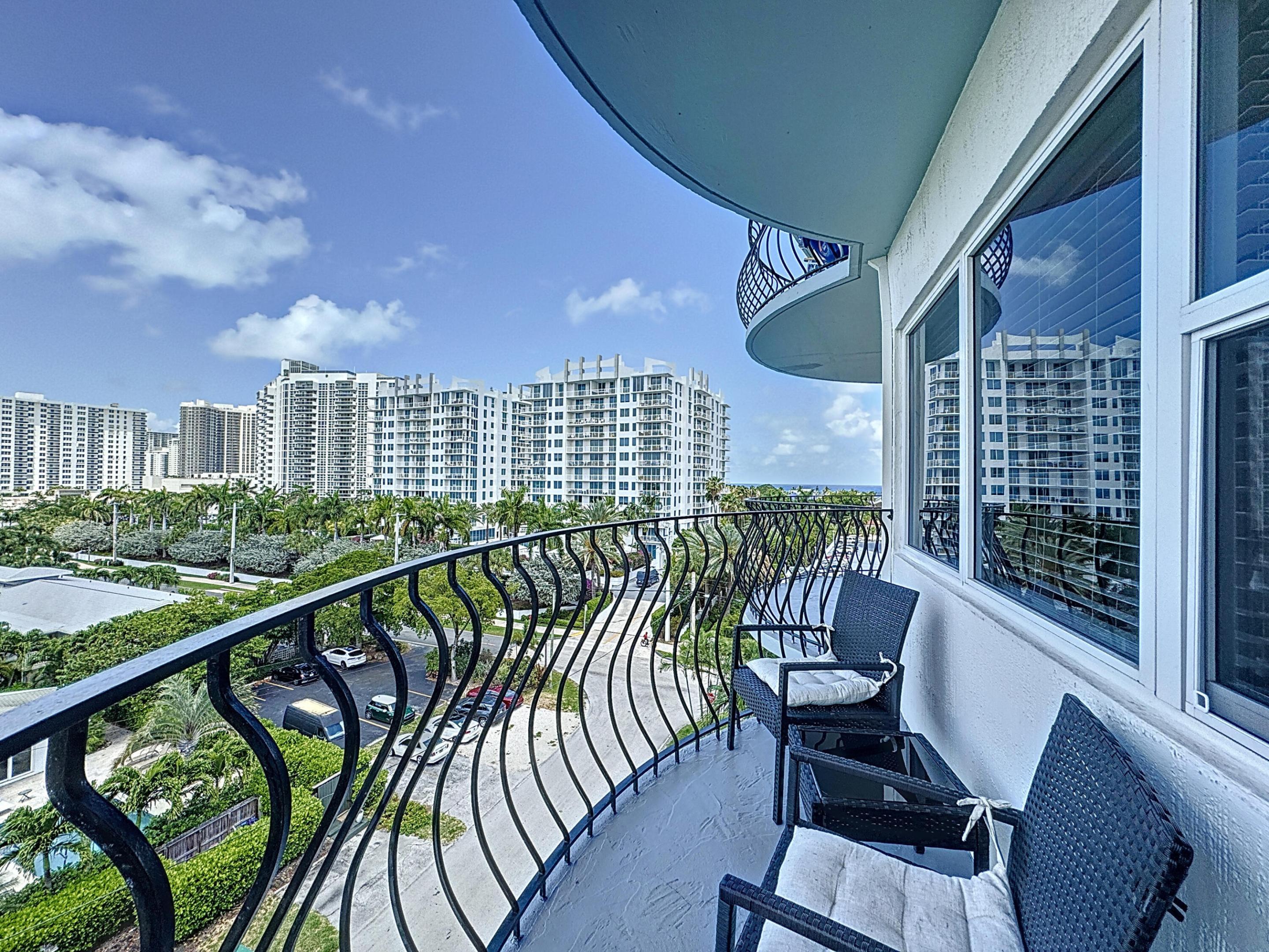 3250 NE 28th #707, Fort Lauderdale FL 33308