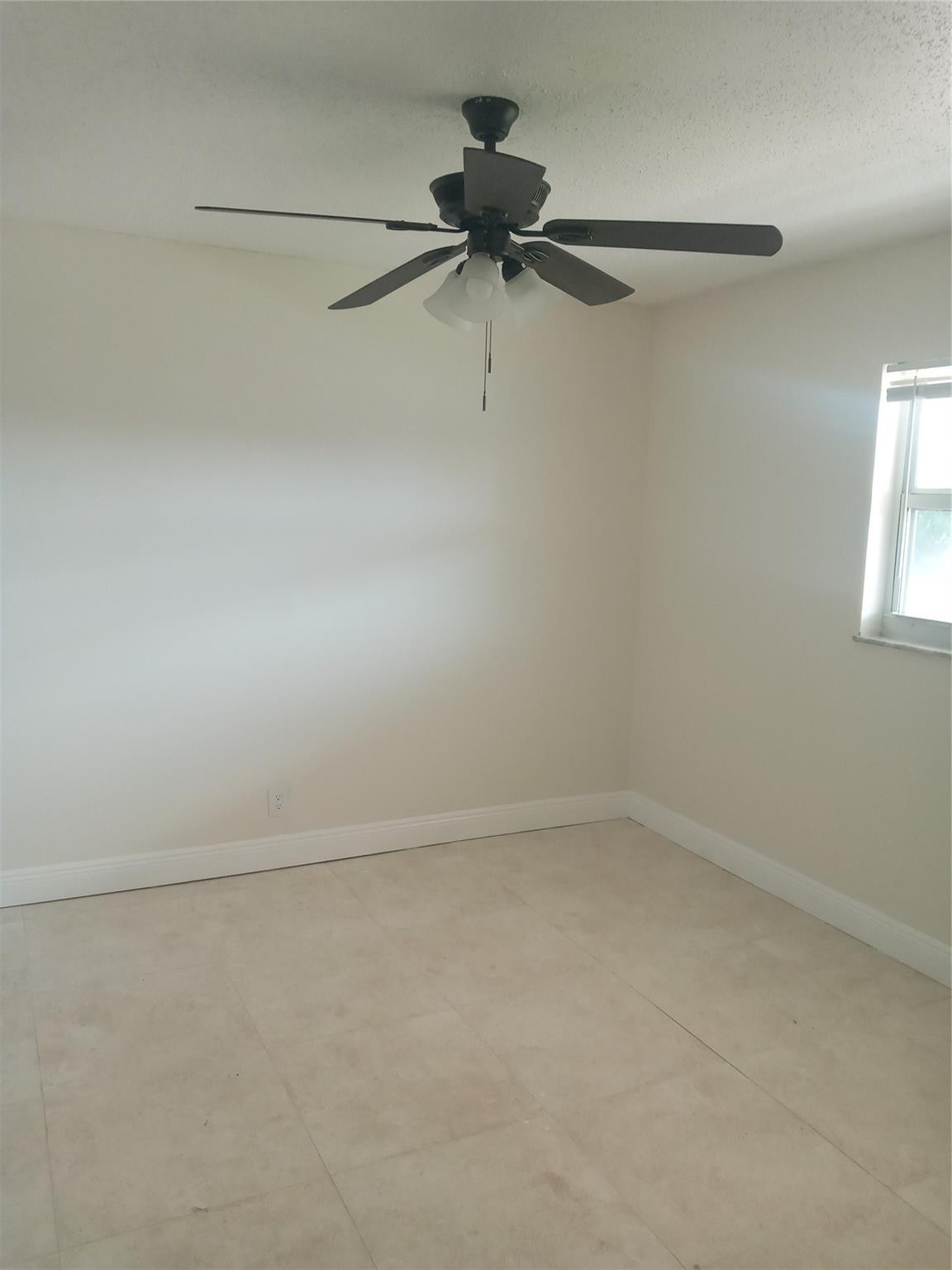 7400 Kimberly #202a, North Lauderdale FL 33068
