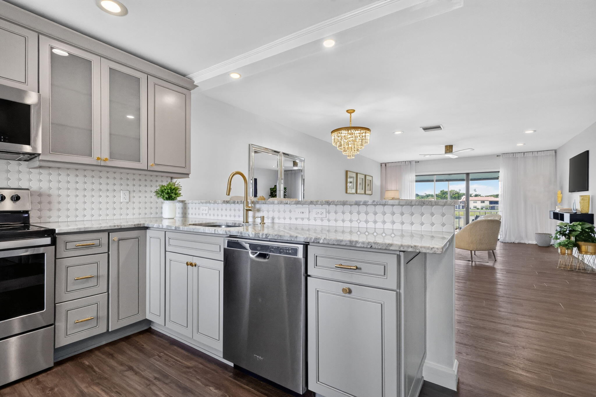 21219 Lago #5j, Boca Raton FL 33433