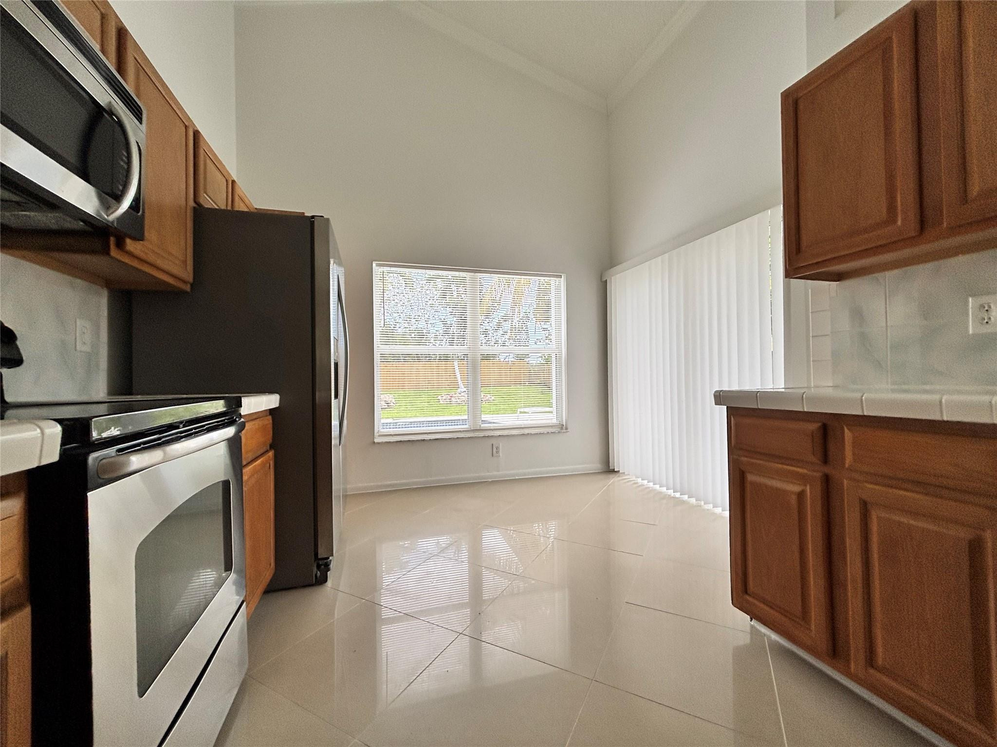 2990 NW 68th, Margate FL 33063