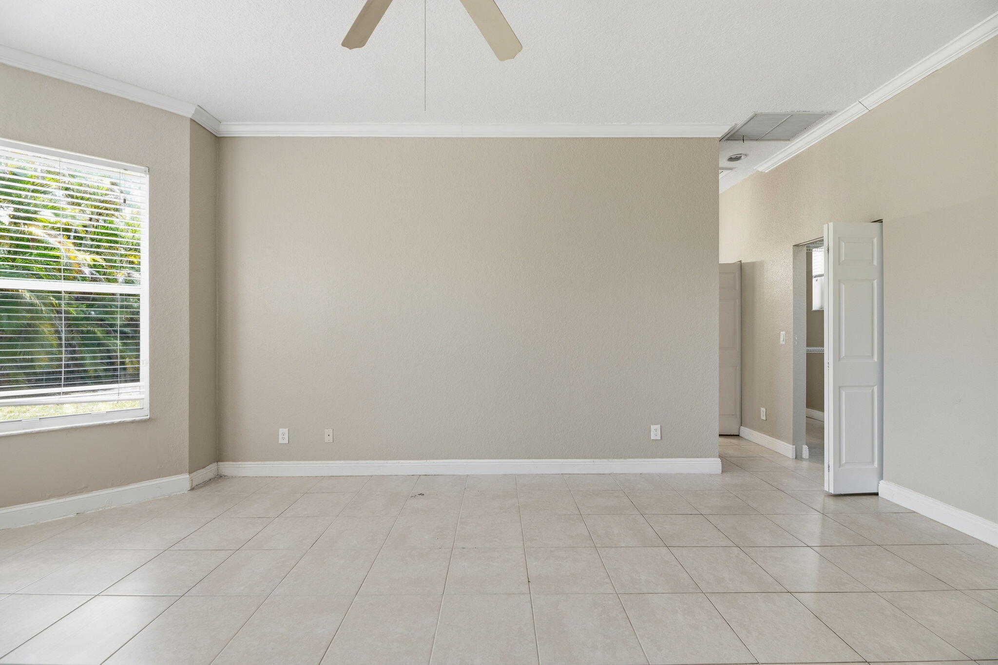 126 Magnolia, Jupiter FL 33469