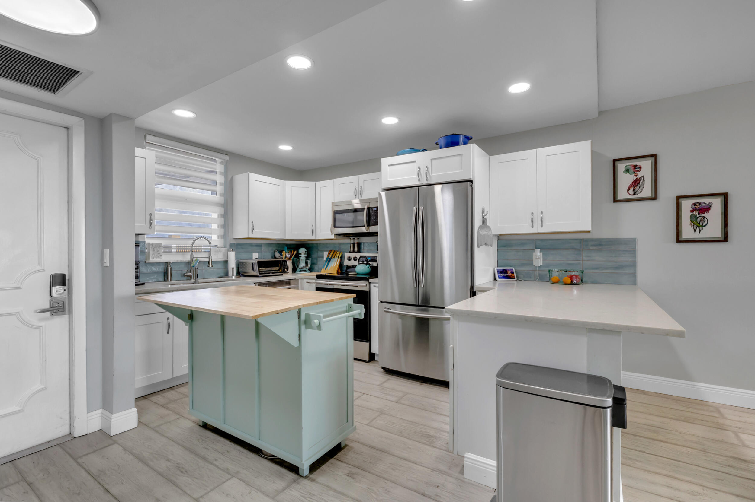 3100 NE 49th #503, Fort Lauderdale FL 33308