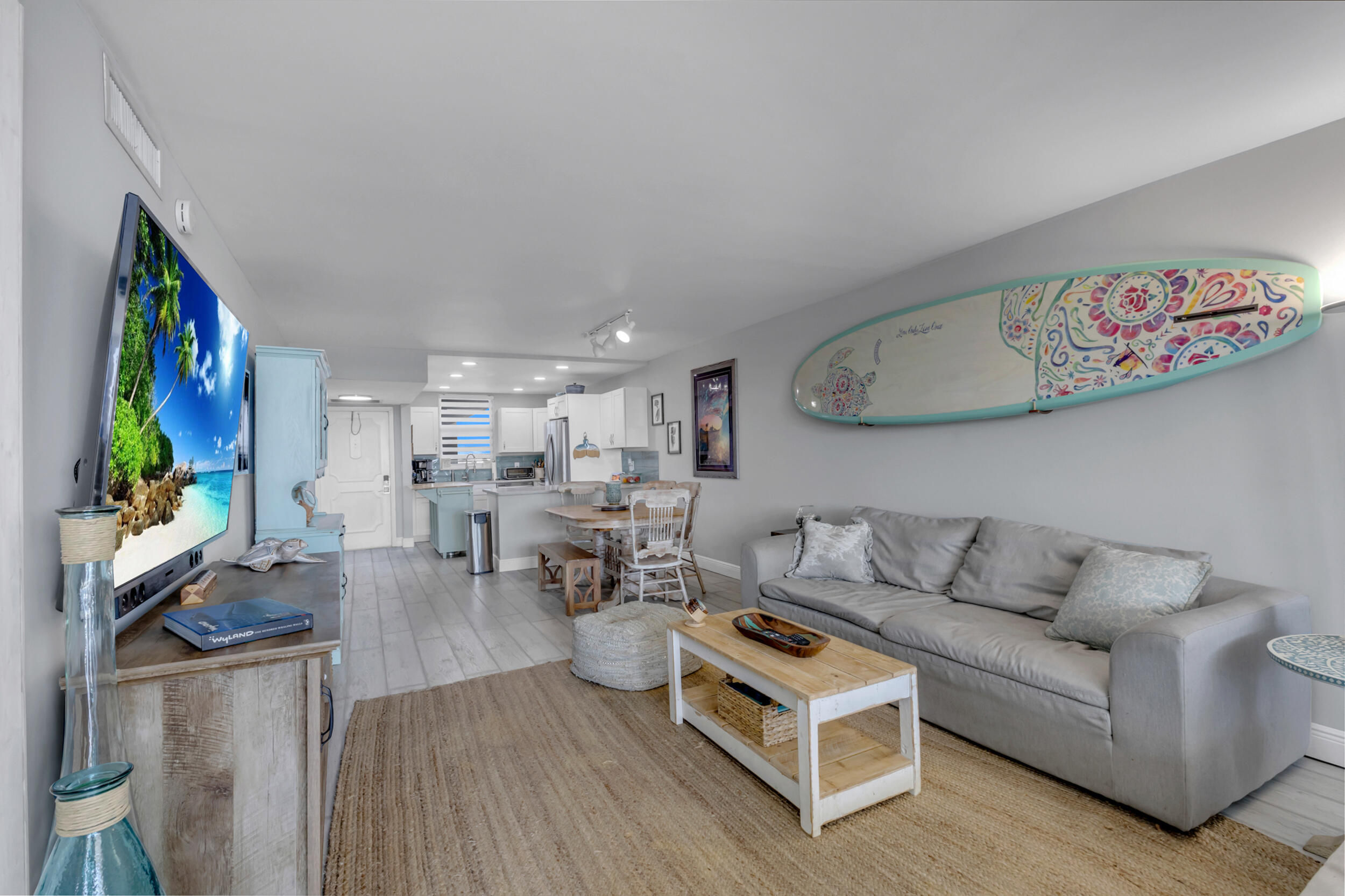 3100 NE 49th #503, Fort Lauderdale FL 33308