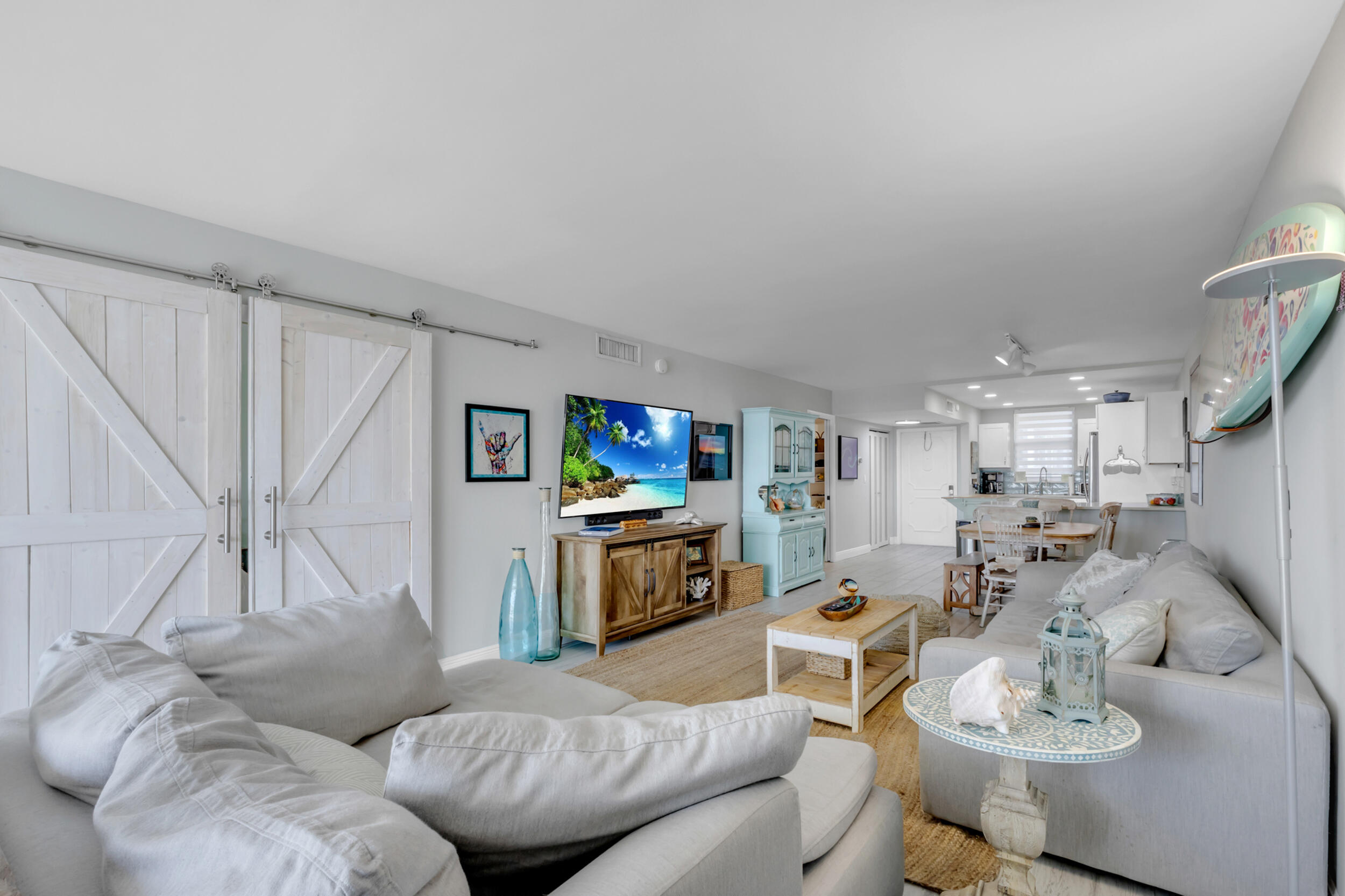3100 NE 49th #503, Fort Lauderdale FL 33308