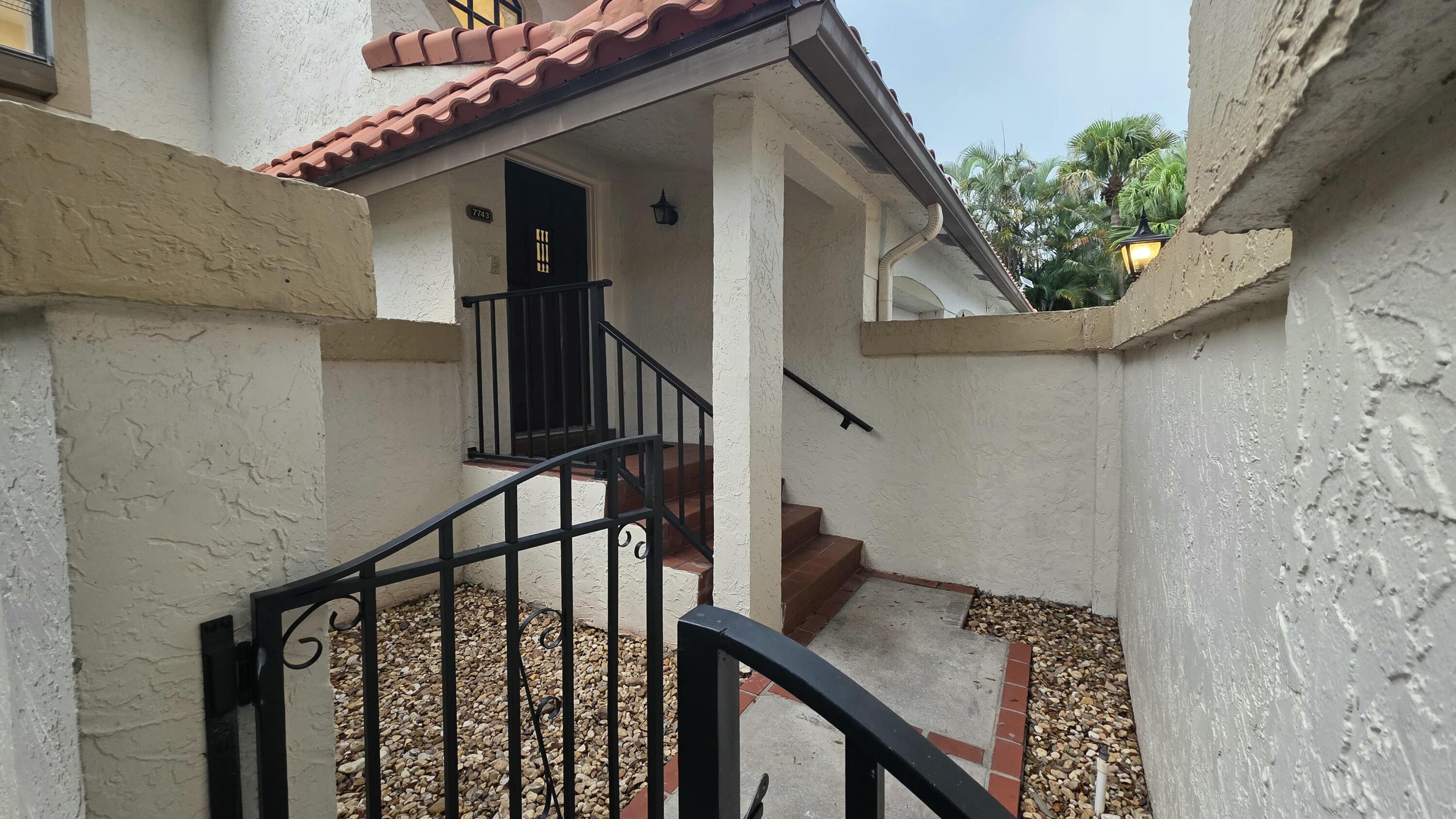 7743 La Mirada, Boca Raton FL 33433