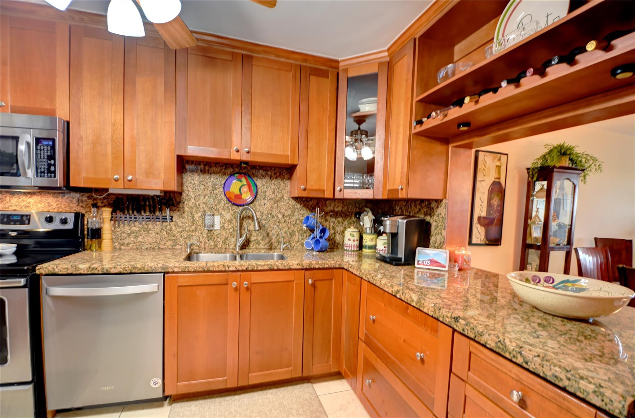 3111 NE 51st #405c, Fort Lauderdale FL 33308