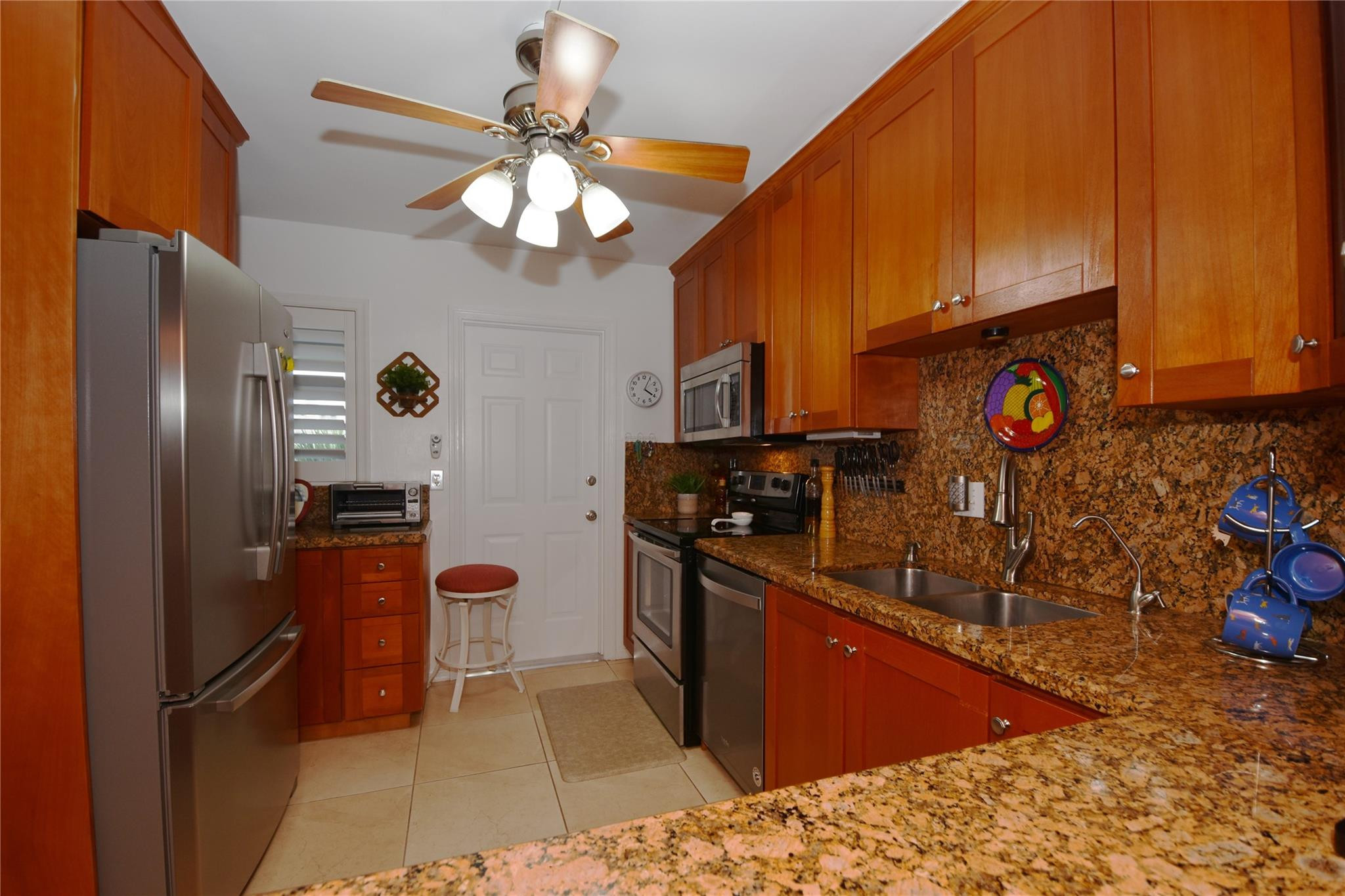 3111 NE 51st #405c, Fort Lauderdale FL 33308