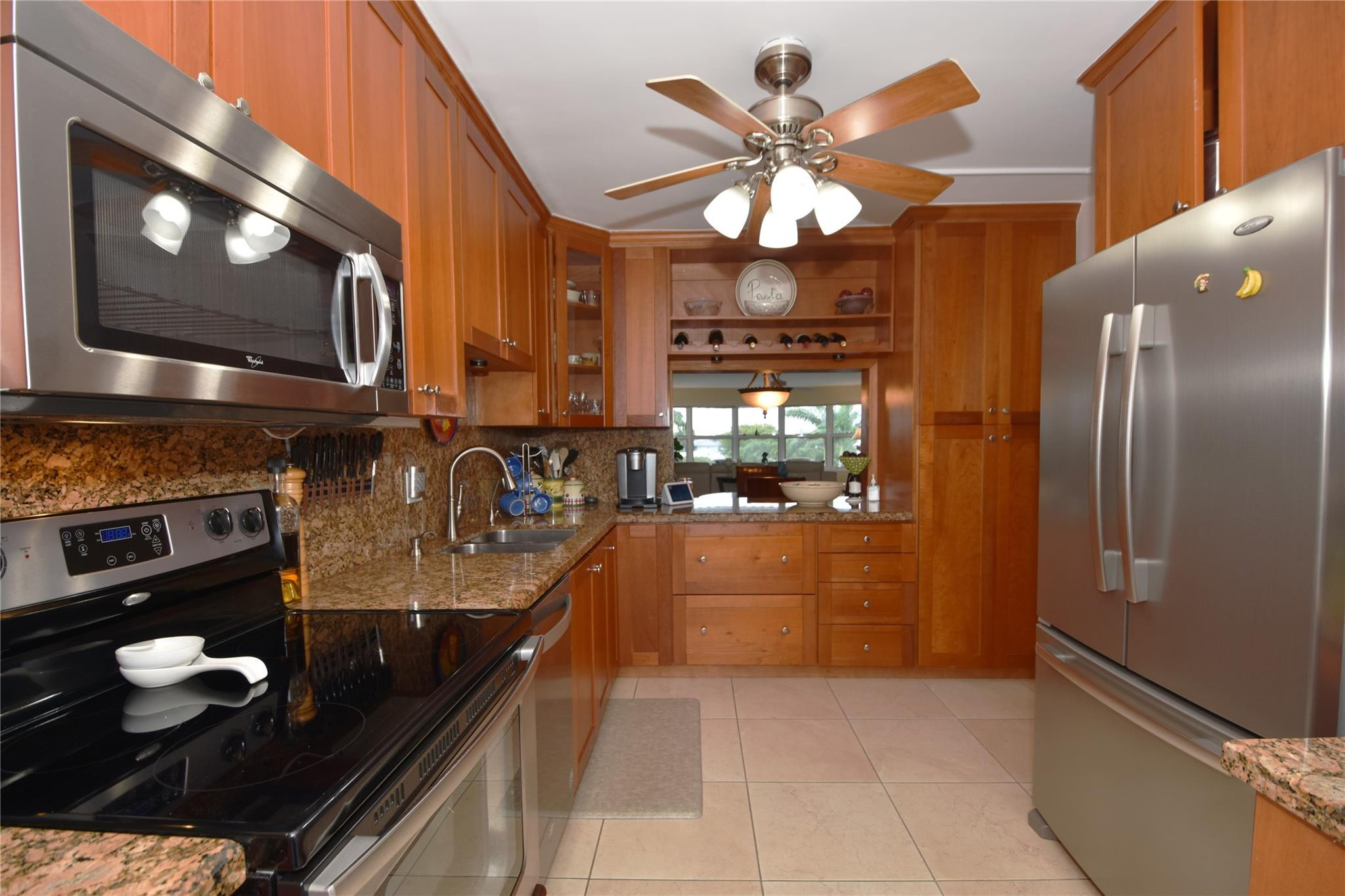 3111 NE 51st #405c, Fort Lauderdale FL 33308
