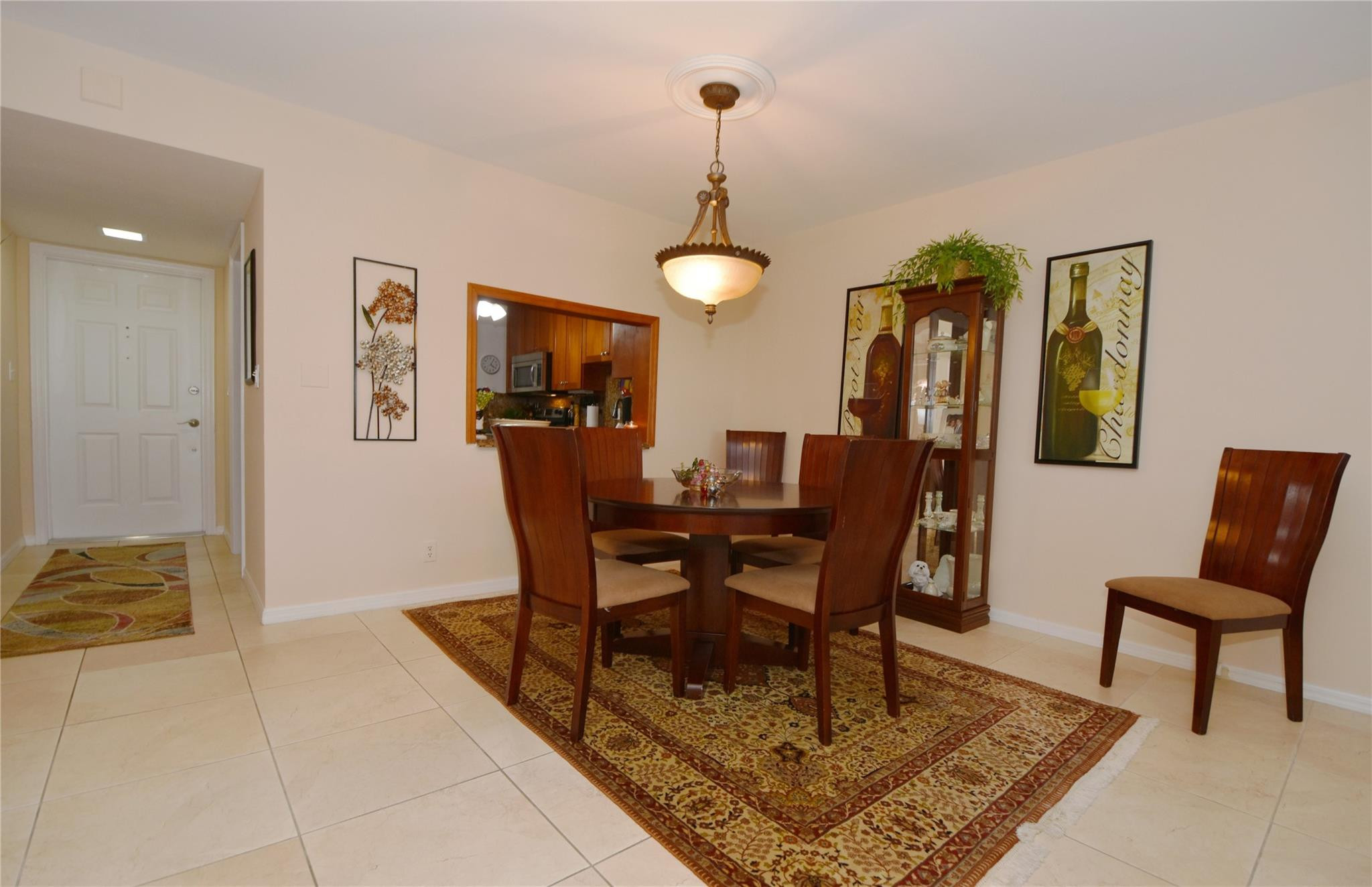 3111 NE 51st #405c, Fort Lauderdale FL 33308