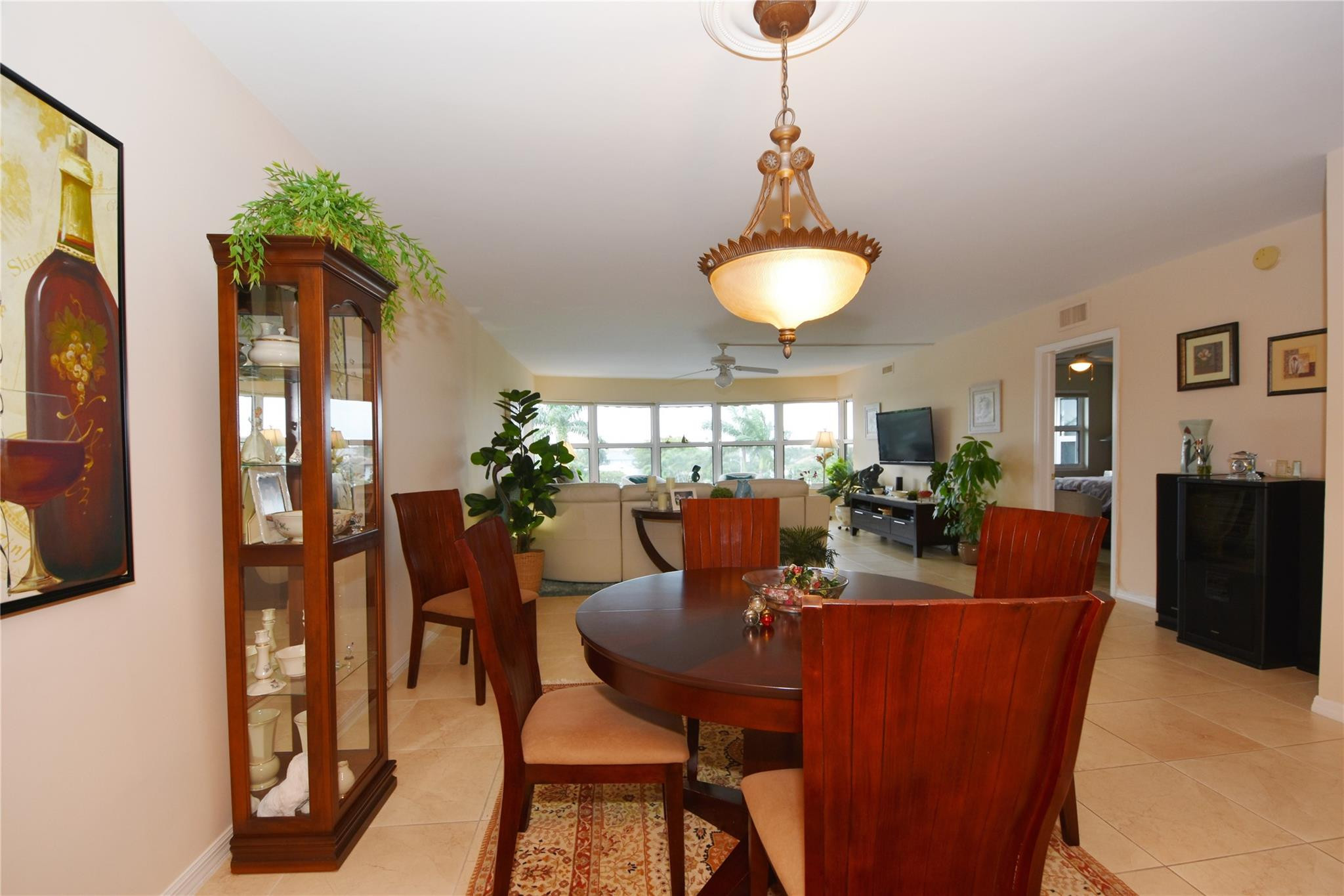 3111 NE 51st #405c, Fort Lauderdale FL 33308