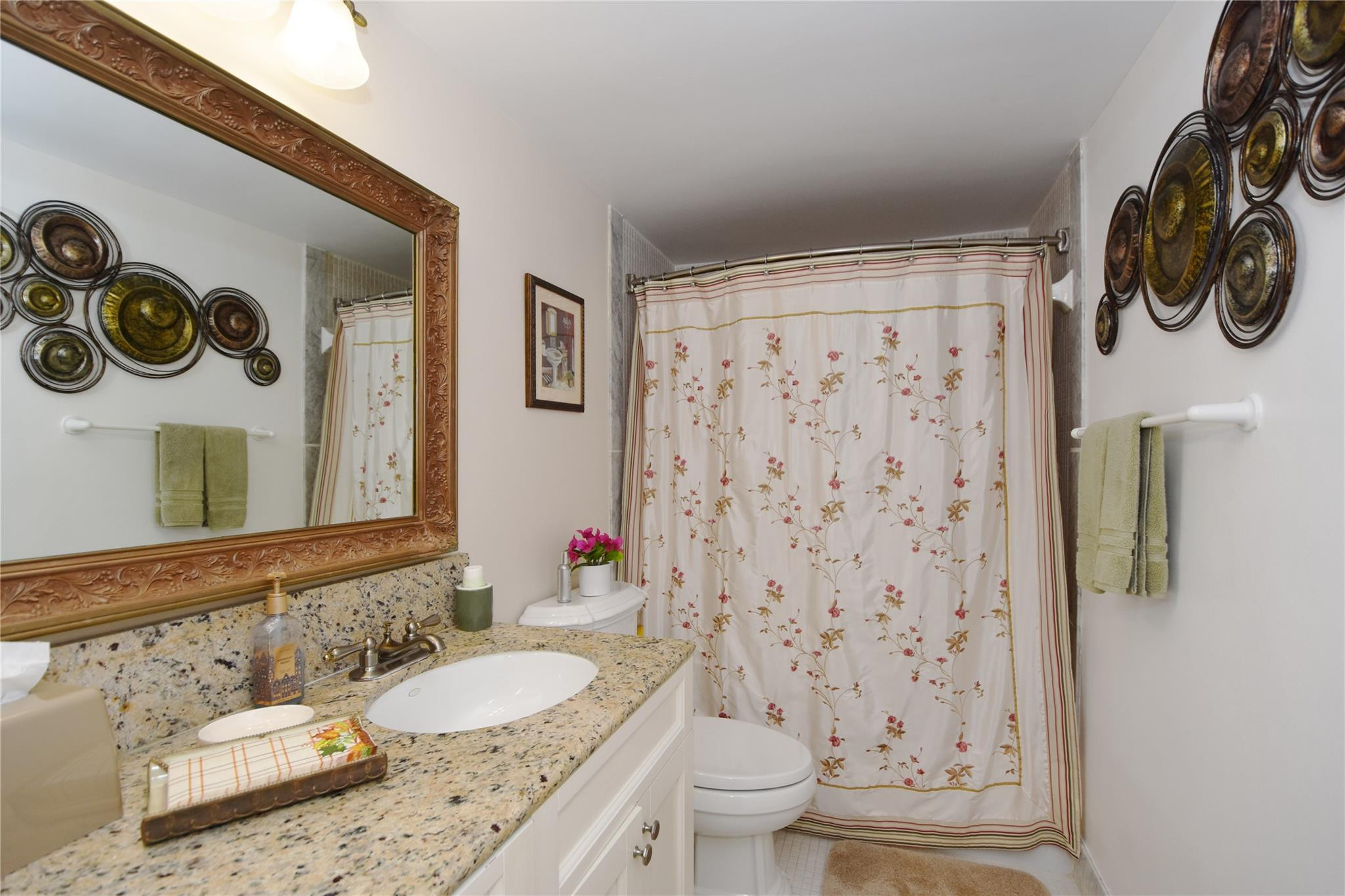 3111 NE 51st #405c, Fort Lauderdale FL 33308
