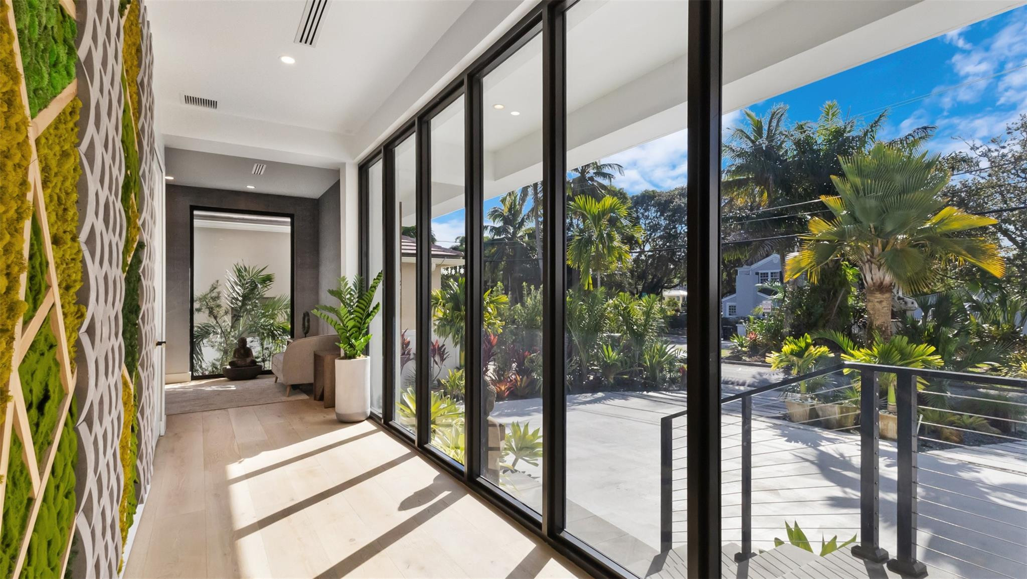 823 Ponce De Leon, Fort Lauderdale FL 33316