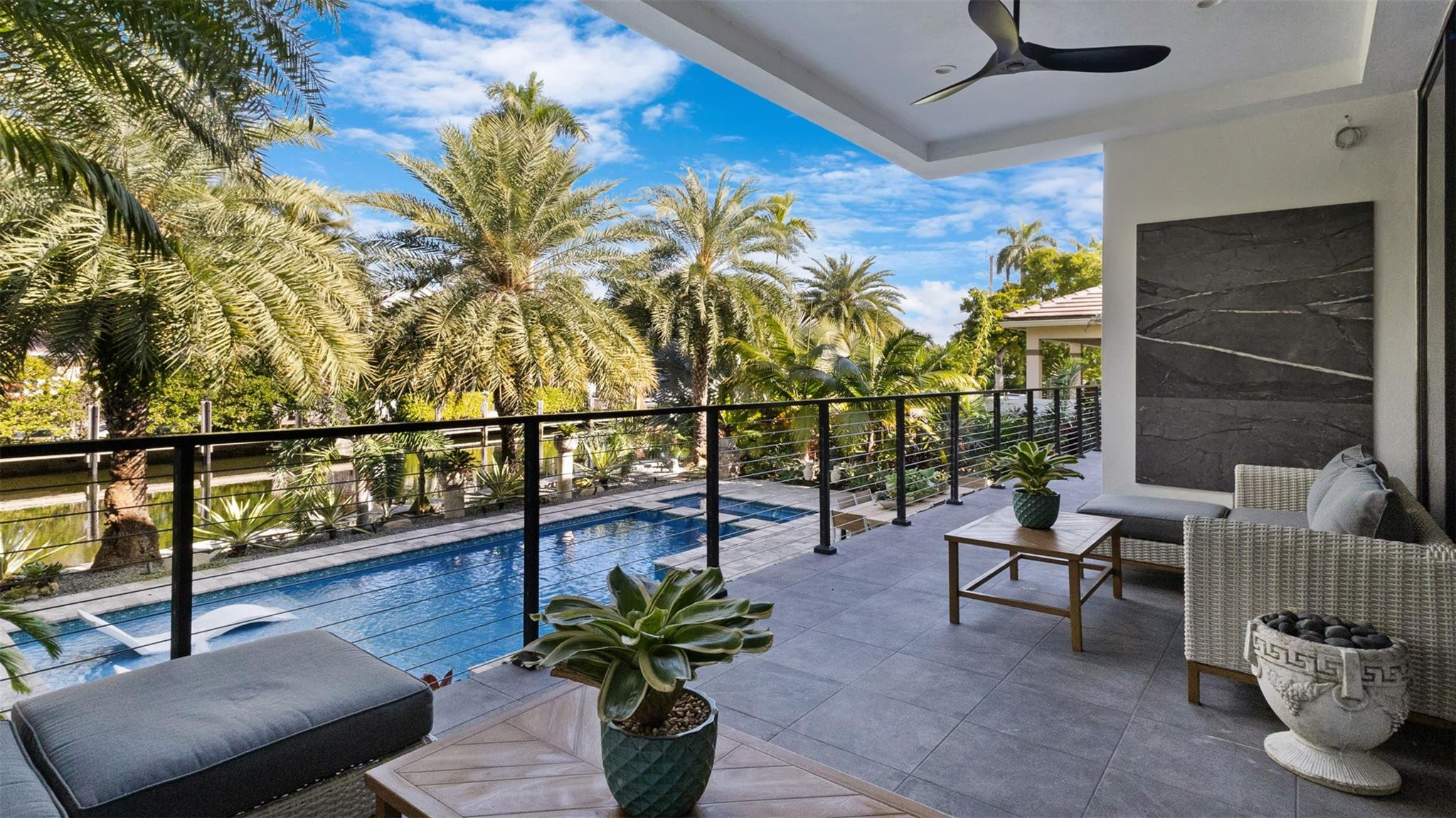 823 Ponce De Leon, Fort Lauderdale FL 33316