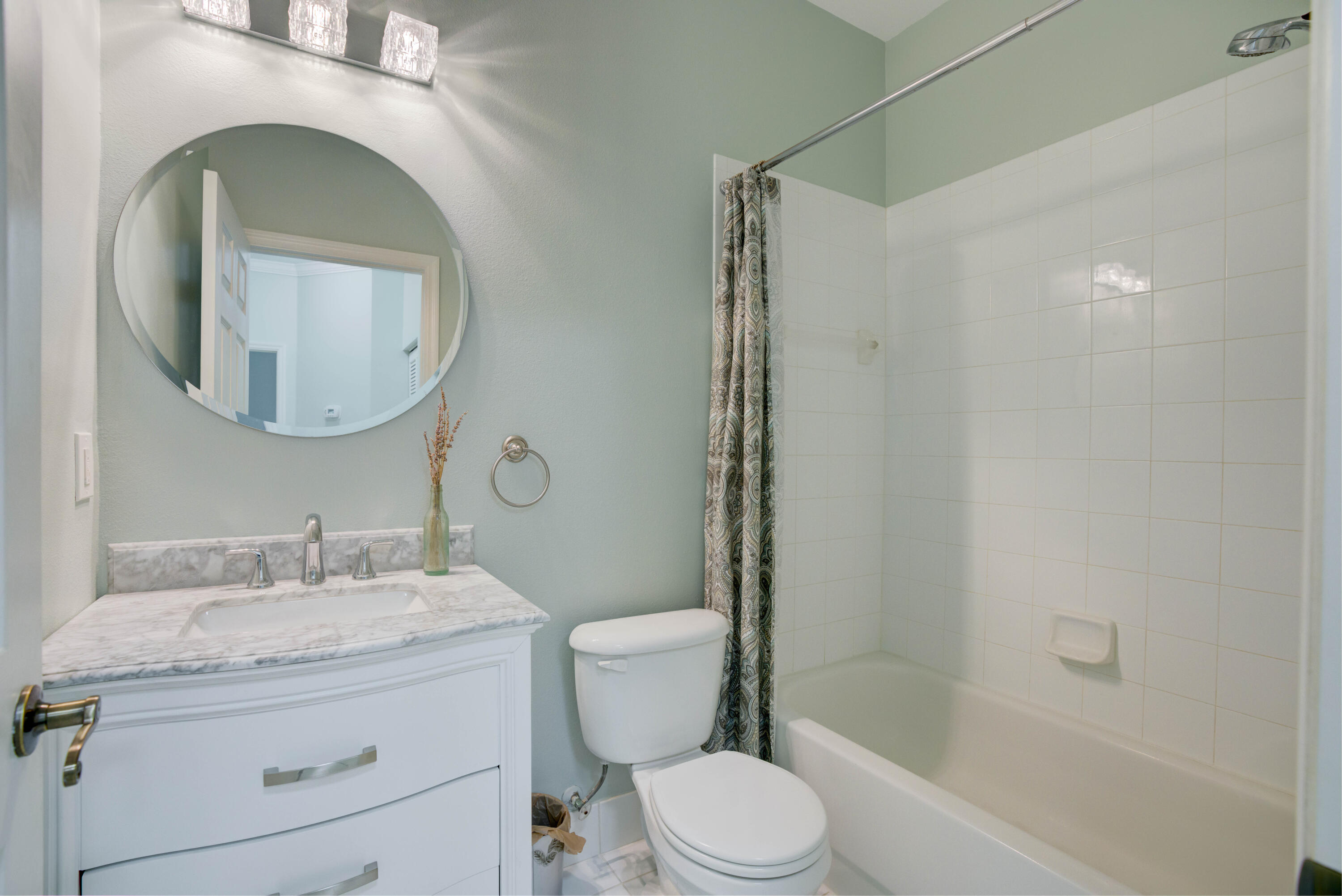 115 Lighthouse #B, Tequesta FL 33469