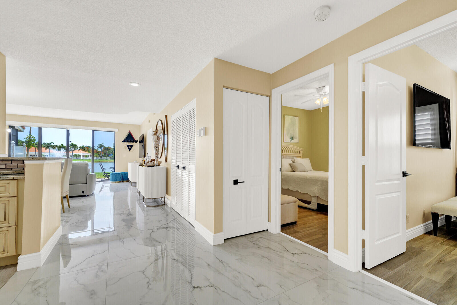 8634 Vía Reale #1, Boca Raton FL 33496