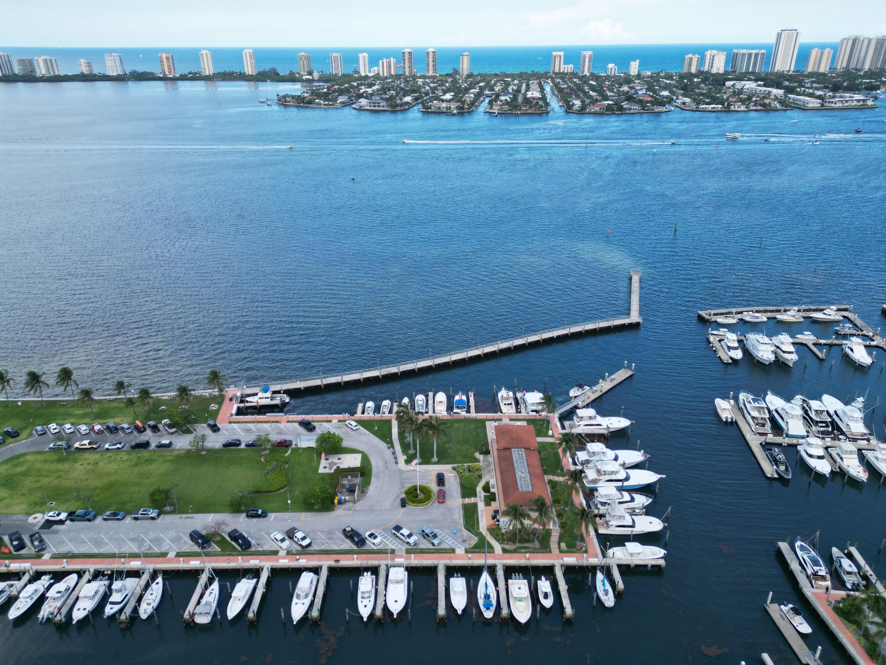 220 Lake Shore #1908, Lake Park FL 33403