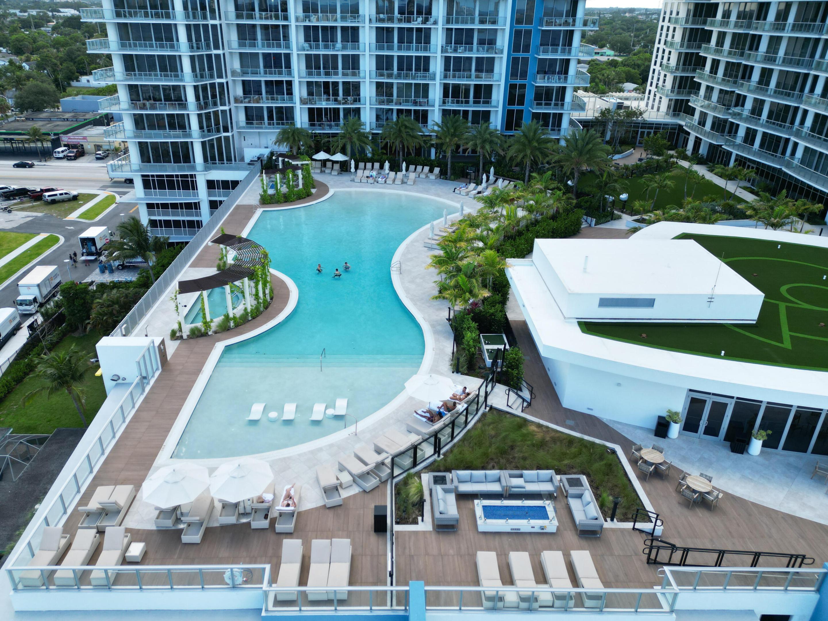 220 Lake Shore #1908, Lake Park FL 33403