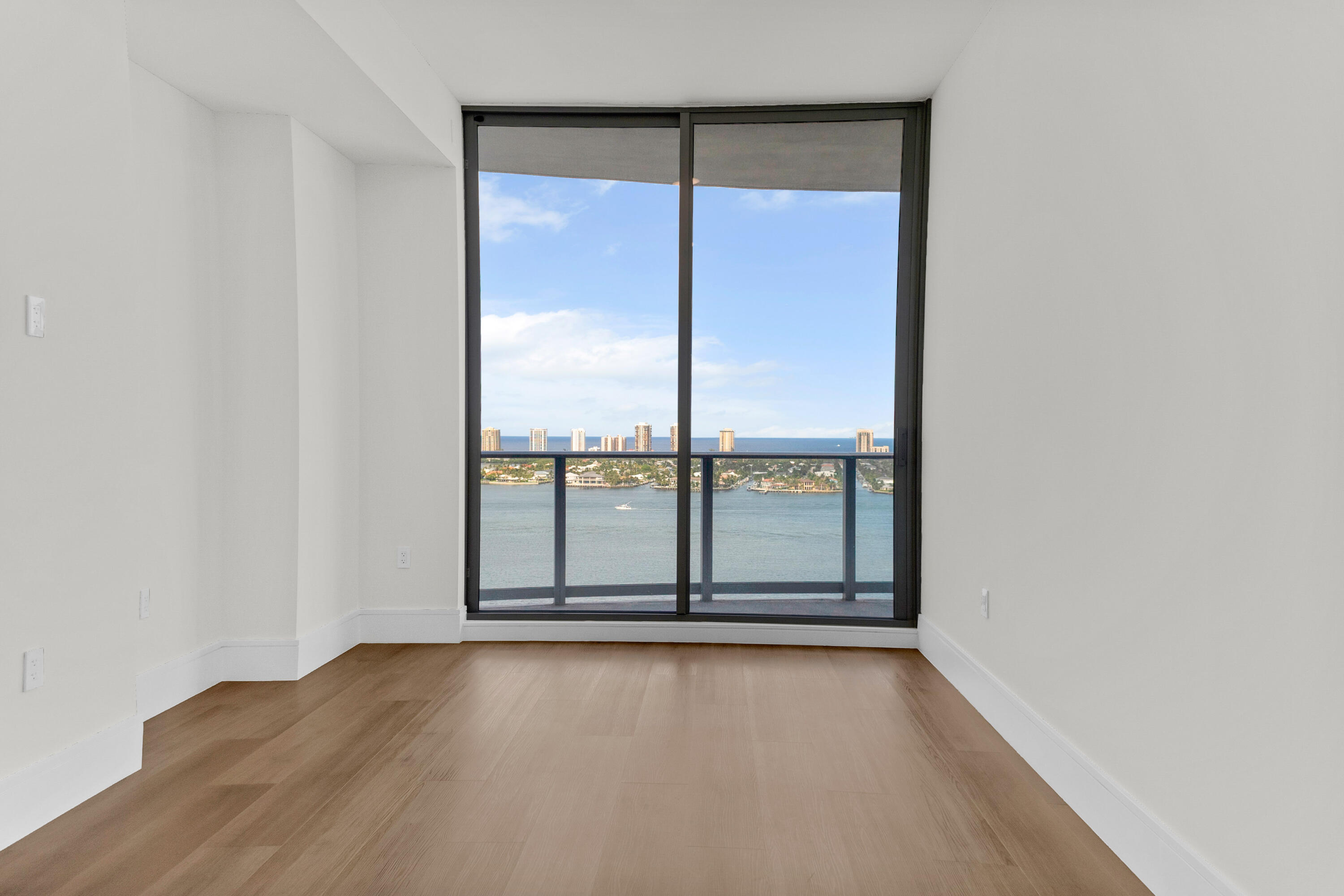 220 Lake Shore #1908, Lake Park FL 33403