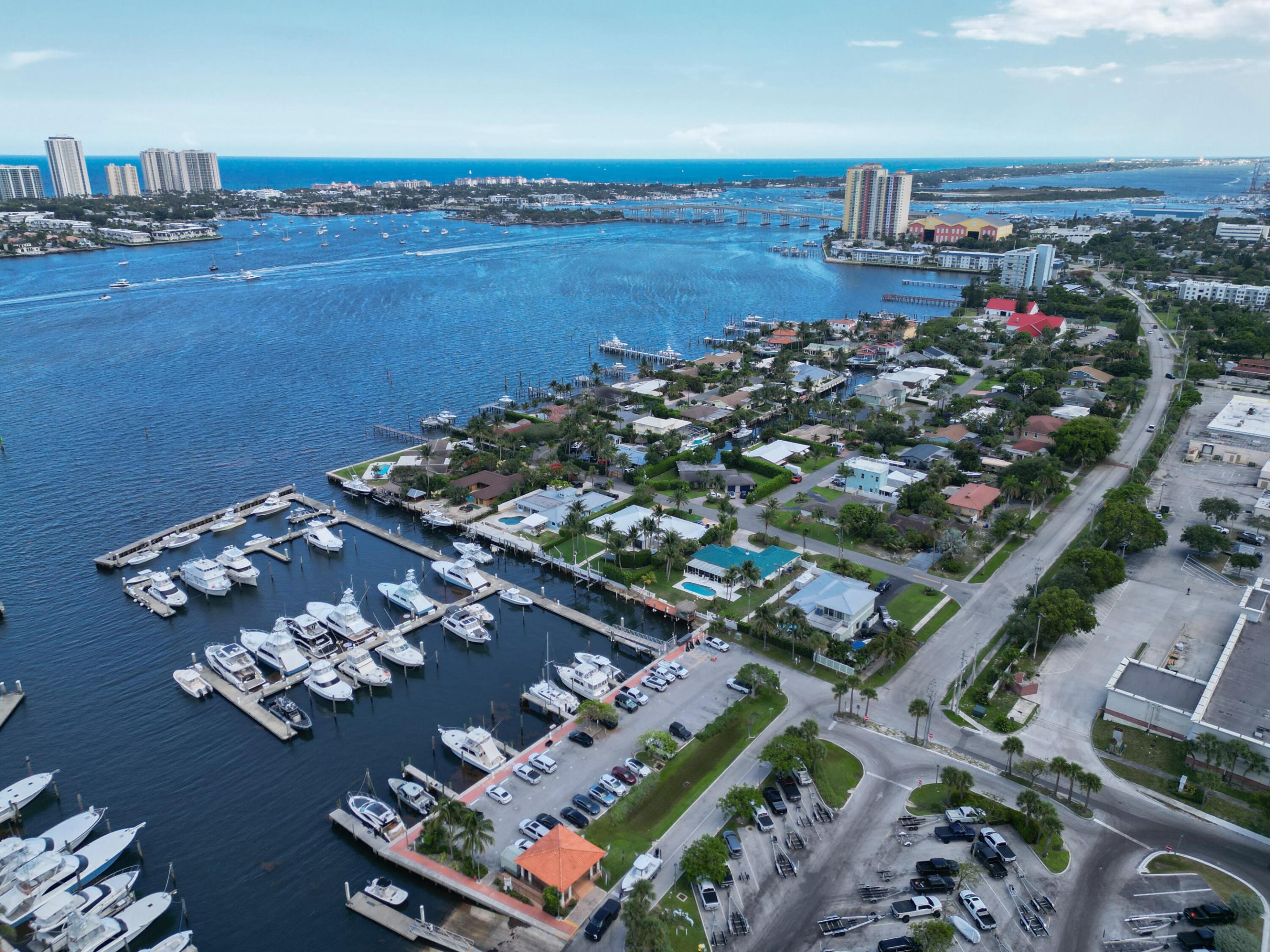 220 Lake Shore #1908, Lake Park FL 33403