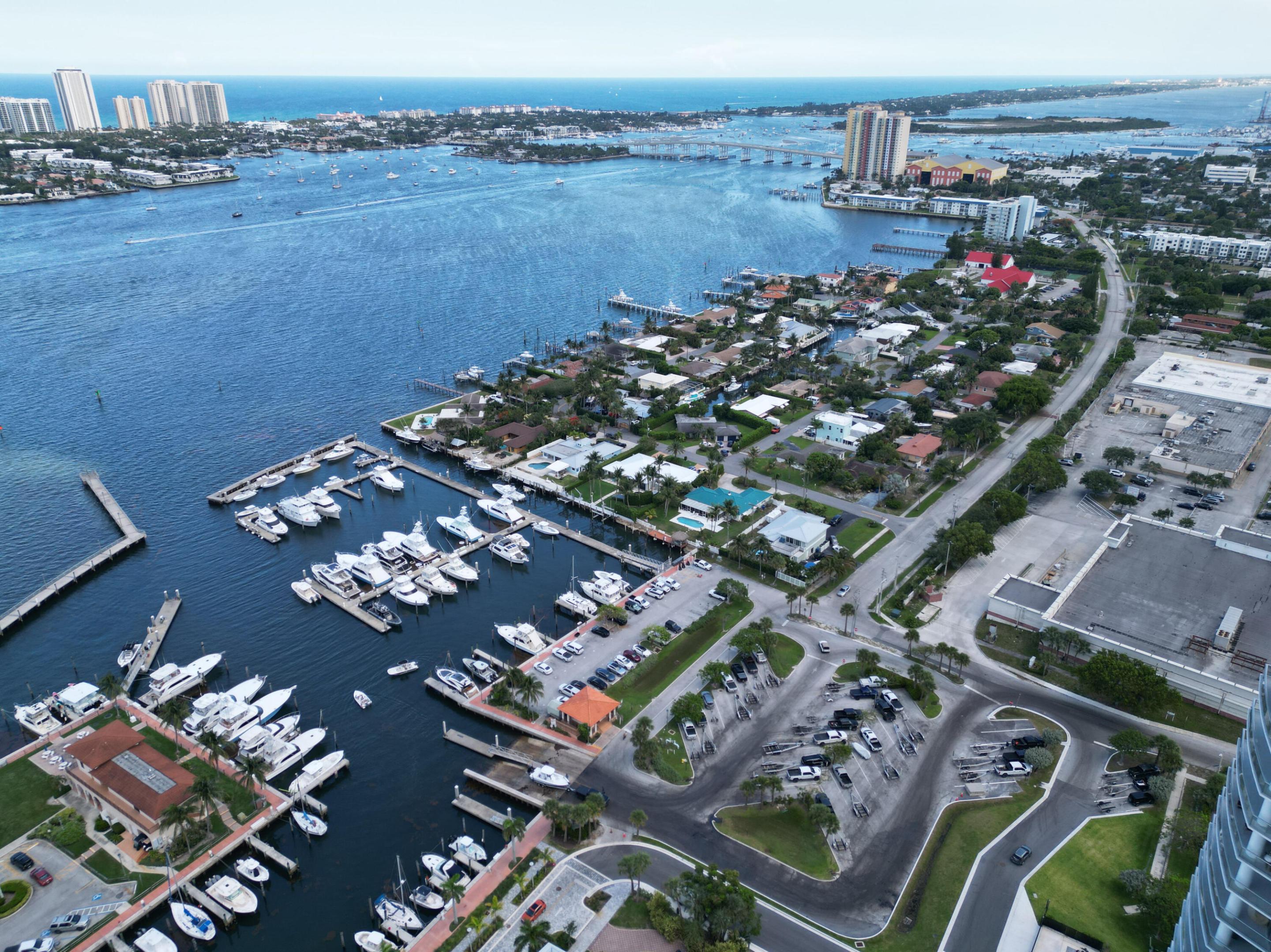 220 Lake Shore #1908, Lake Park FL 33403