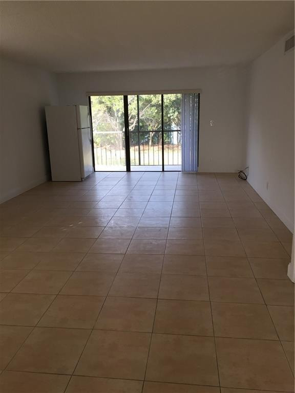 331 Lakeview #201, Weston FL 33326