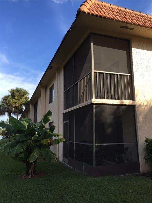 331 Lakeview #201, Weston FL 33326