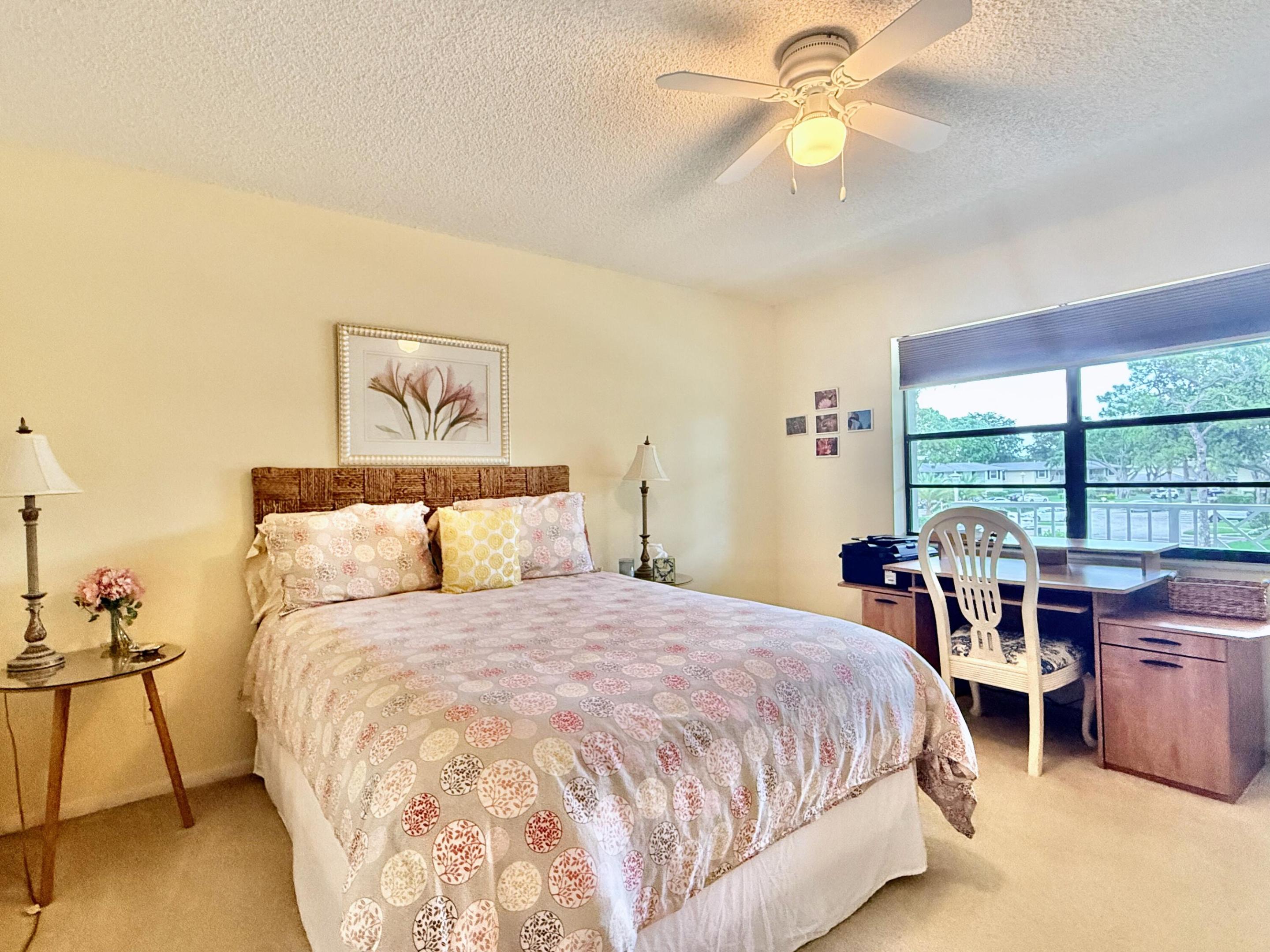 19 Westgate #19f, Boynton Beach FL 33436