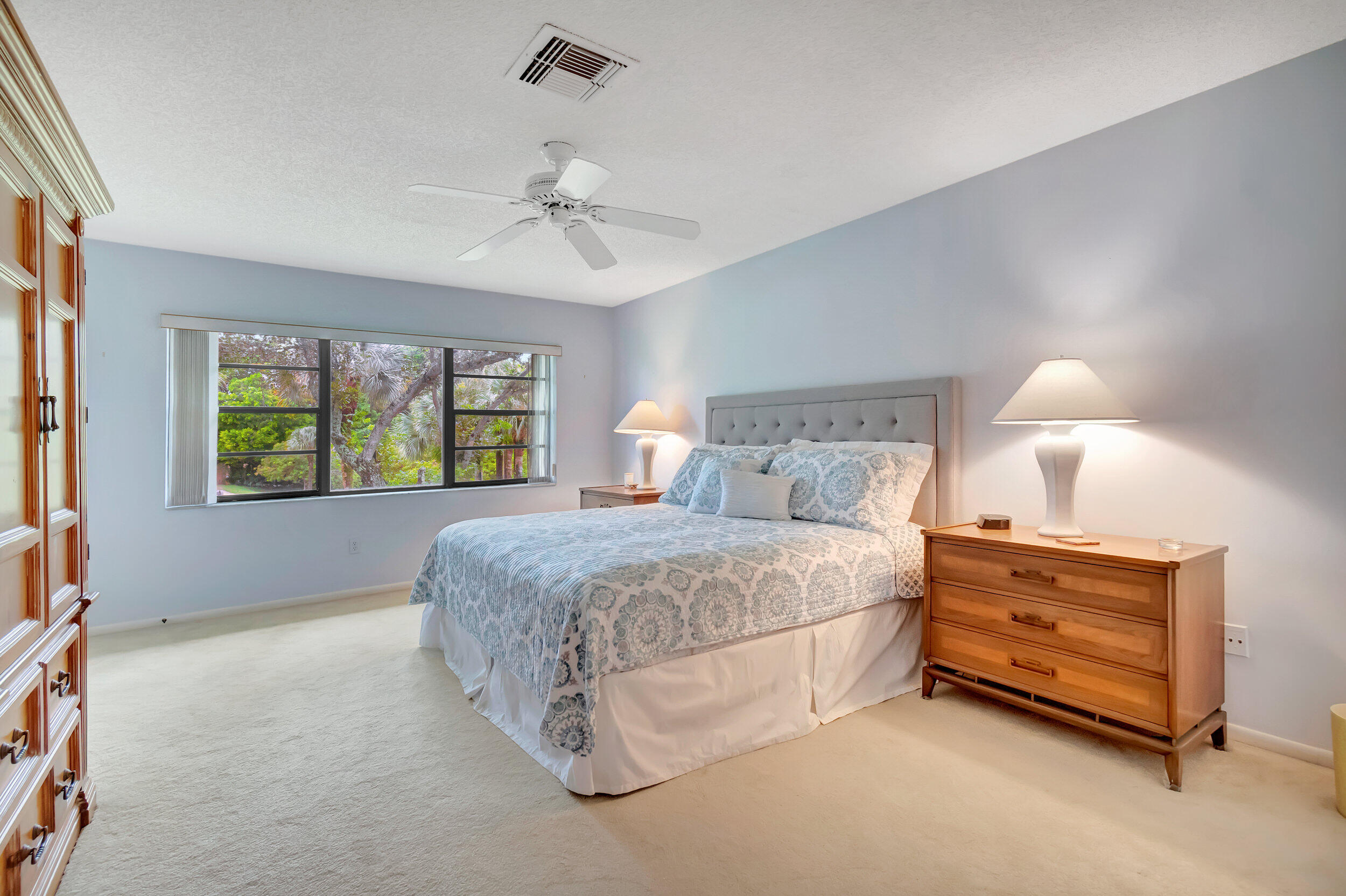 19 Westgate #19f, Boynton Beach FL 33436