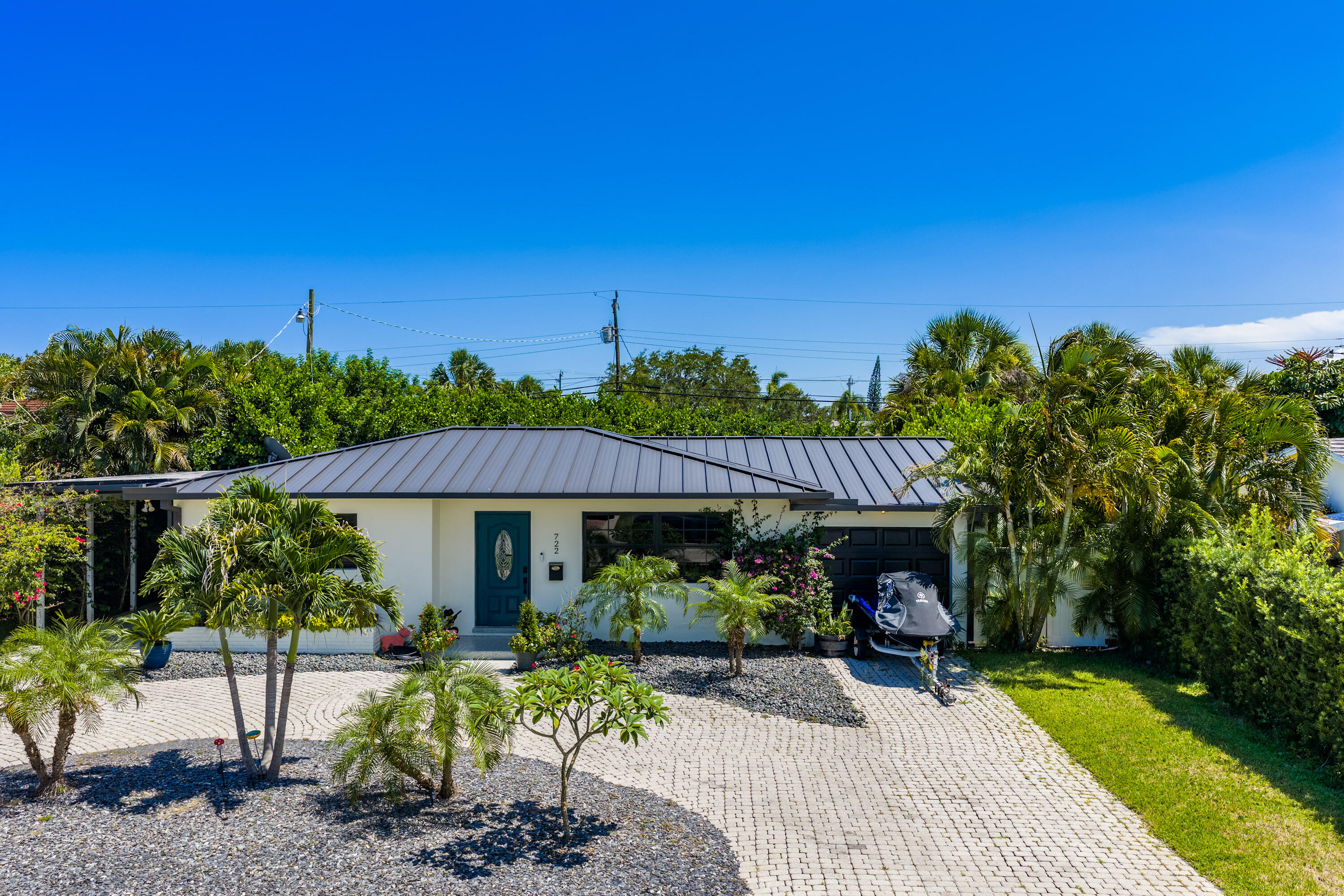 722 Greenbriar, Lake Park FL 33403
