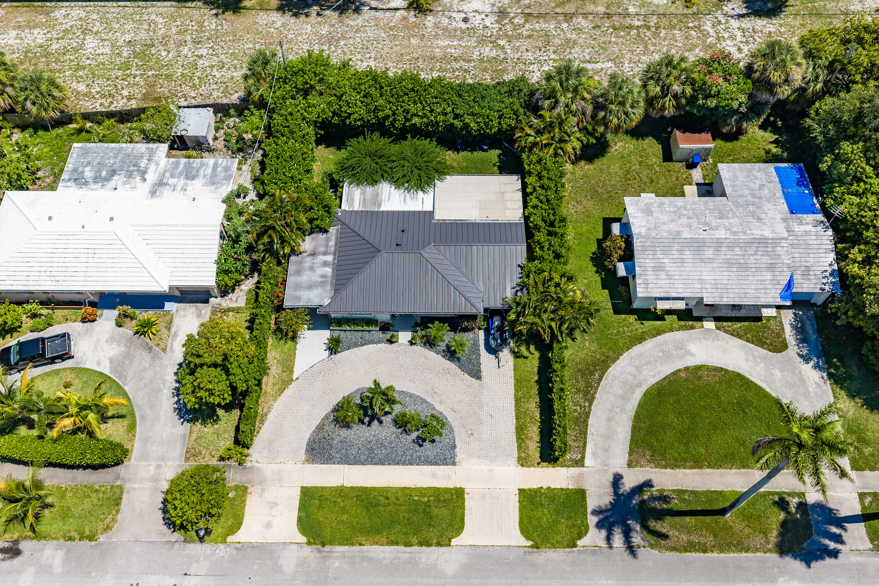 722 Greenbriar, Lake Park FL 33403