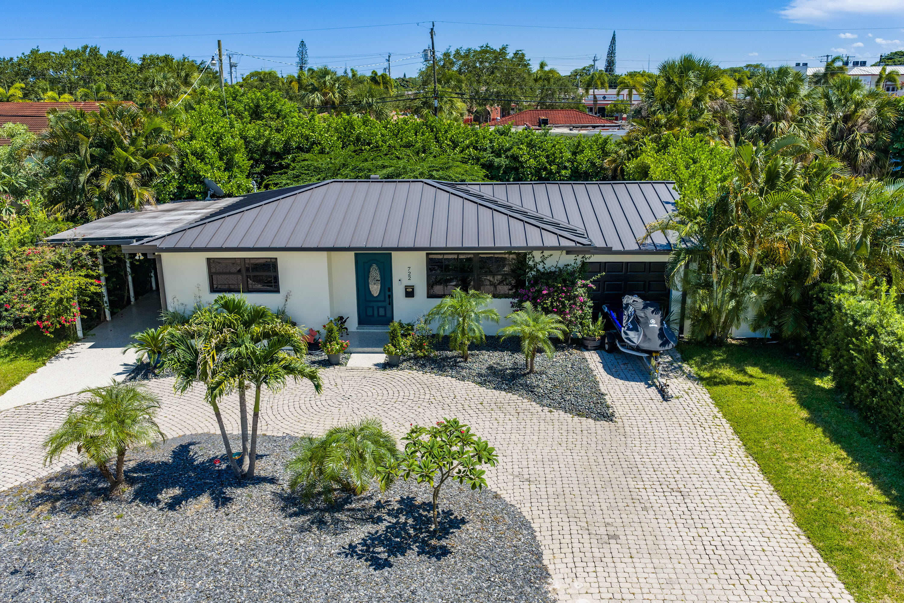 722 Greenbriar, Lake Park FL 33403