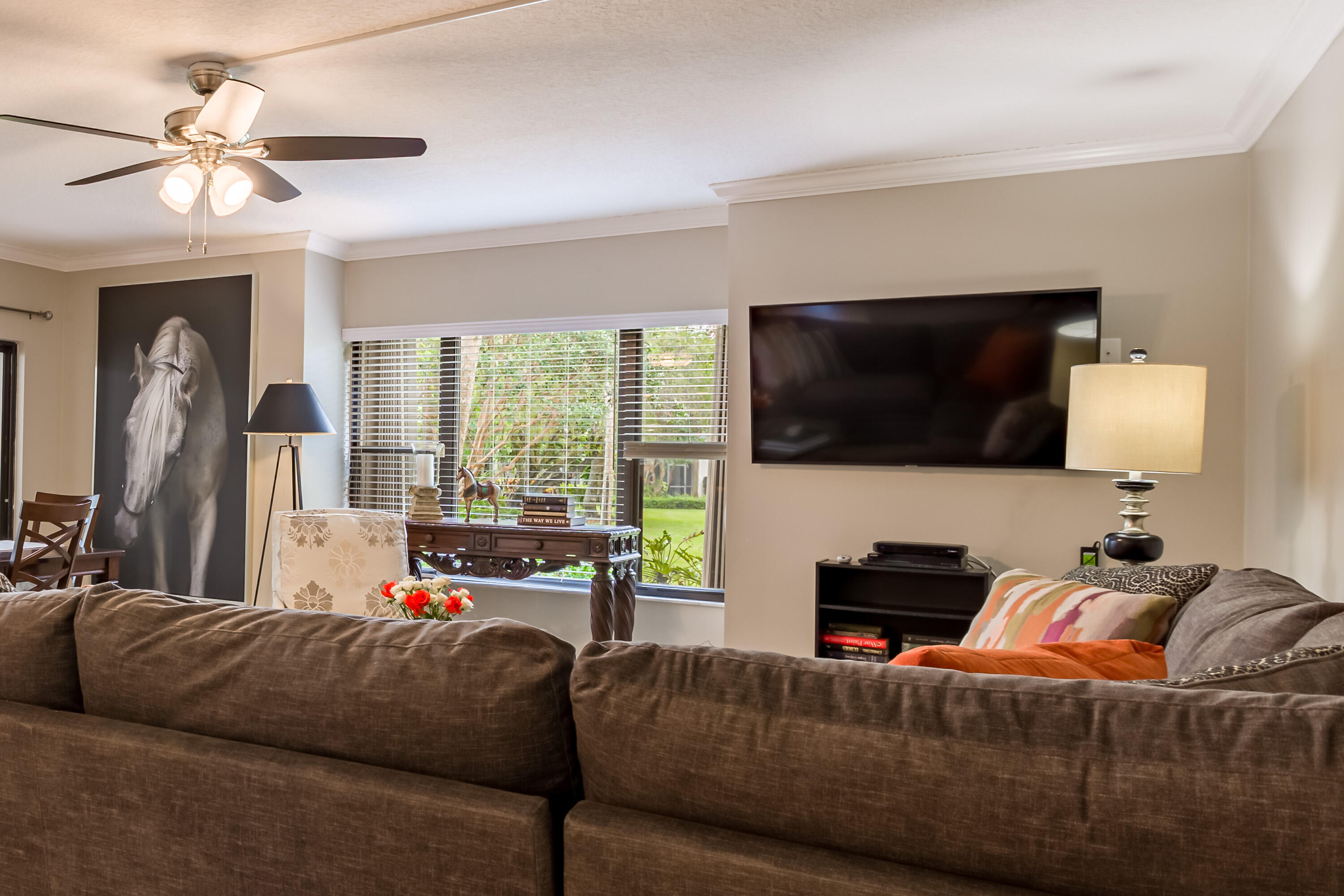 13329 Polo Club #104, Wellington FL 33414