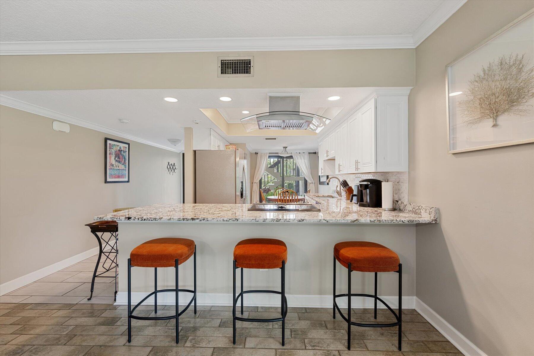 13329 Polo Club #104, Wellington FL 33414