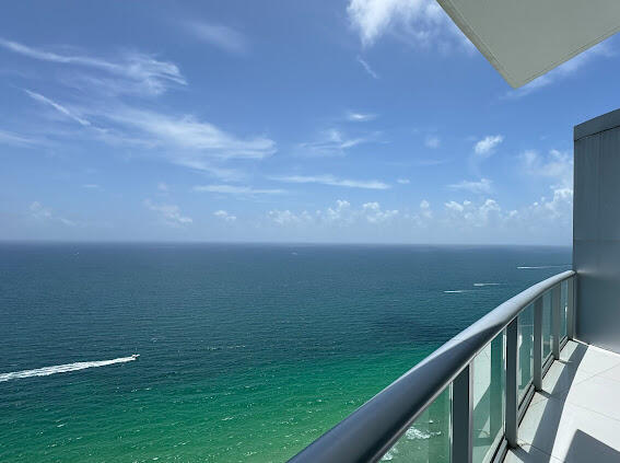 17001 Collins #4204, Sunny Isles Beach FL 33160