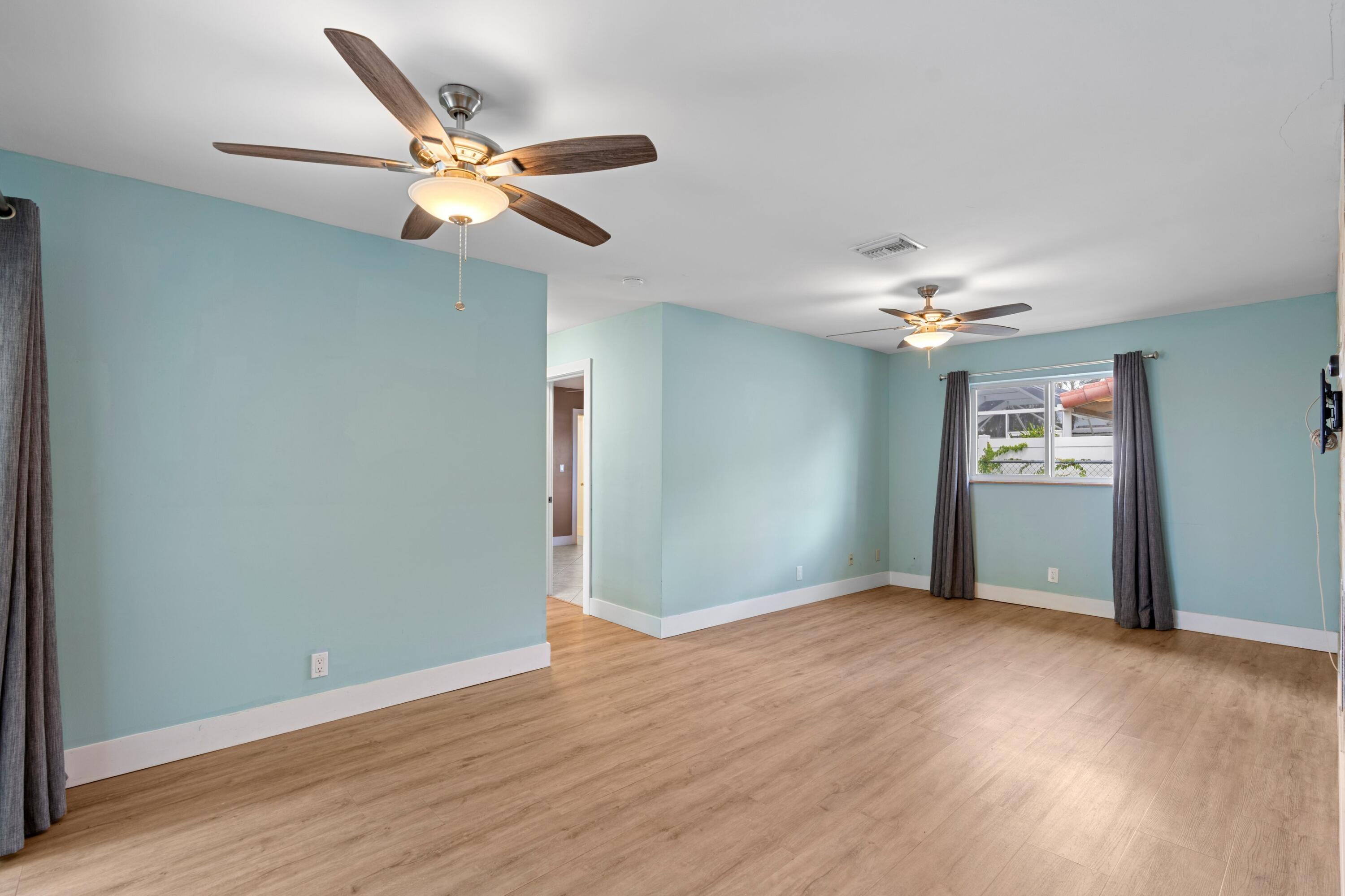 4100 NW 7th, Coconut Creek FL 33066