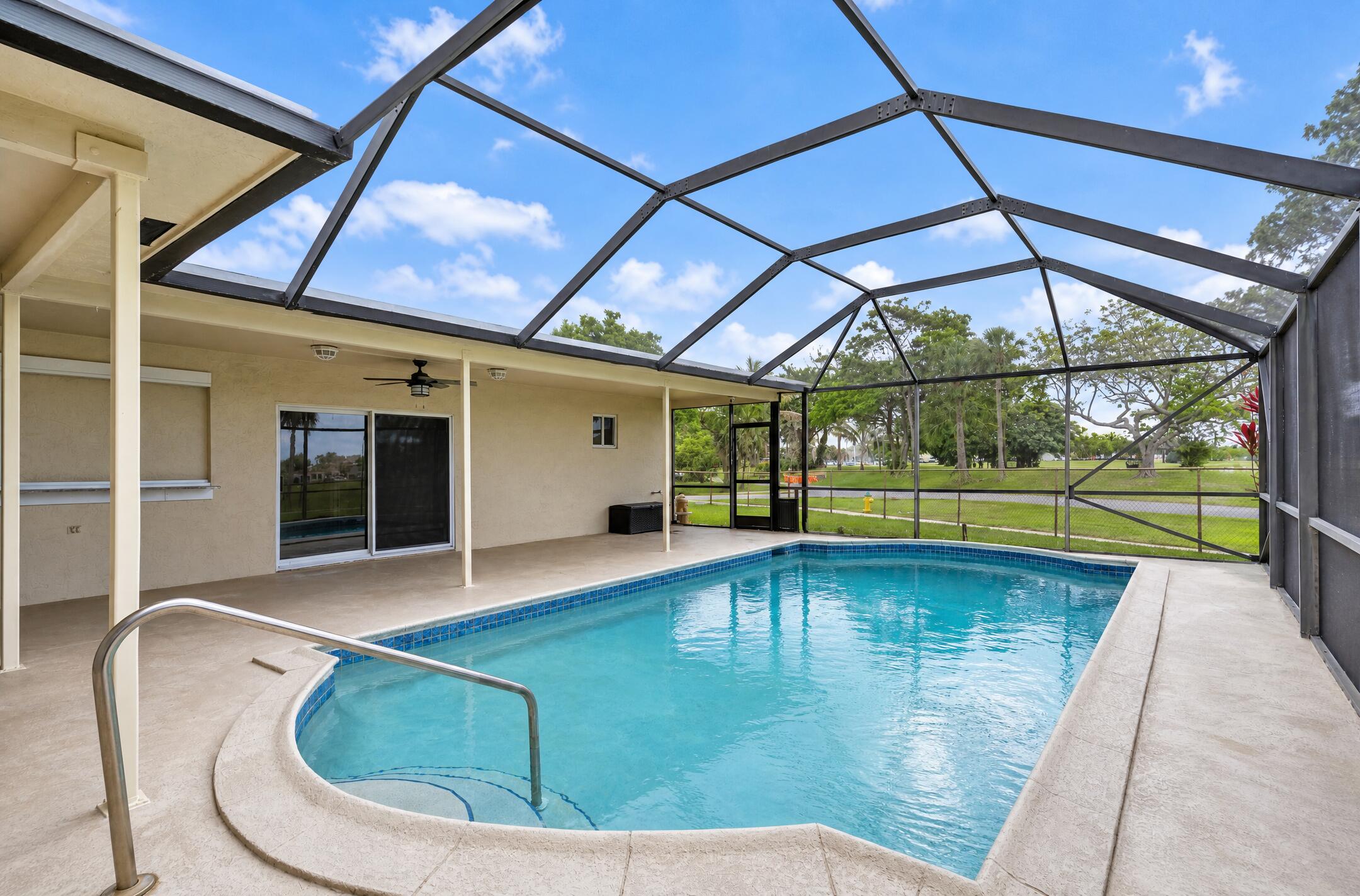 4100 NW 7th, Coconut Creek FL 33066