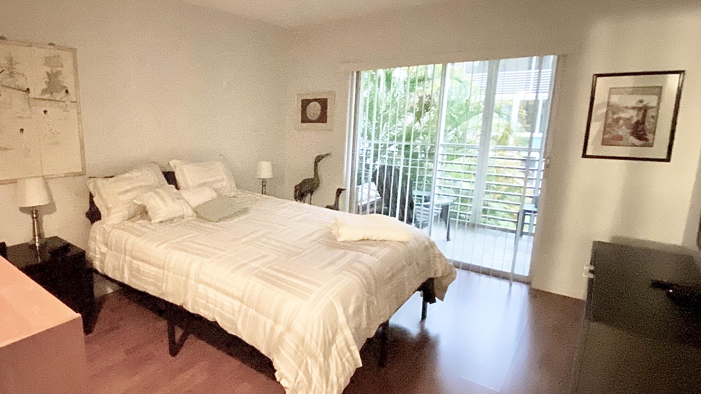 2724 Garden #207, Lake Worth FL 33461