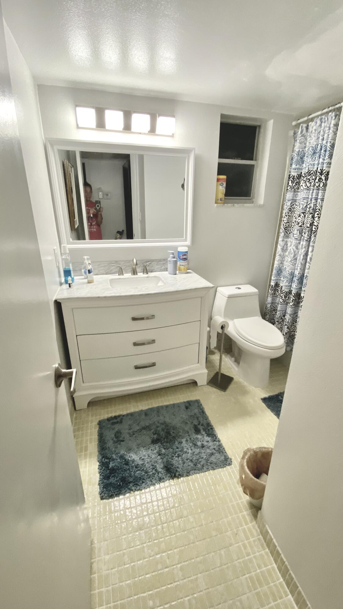 2724 Garden #207, Lake Worth FL 33461