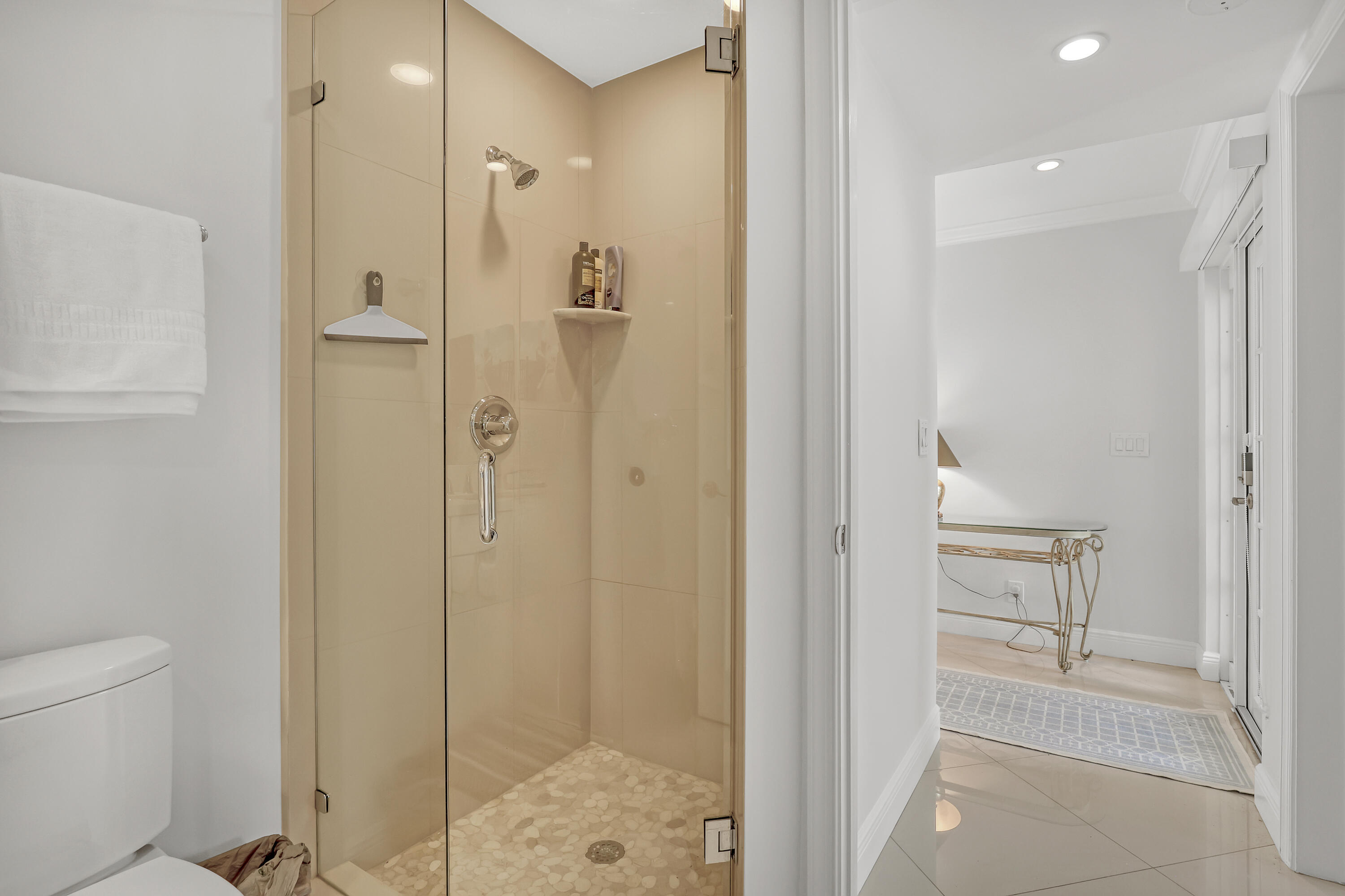 220 Celestial #6, Juno Beach FL 33408