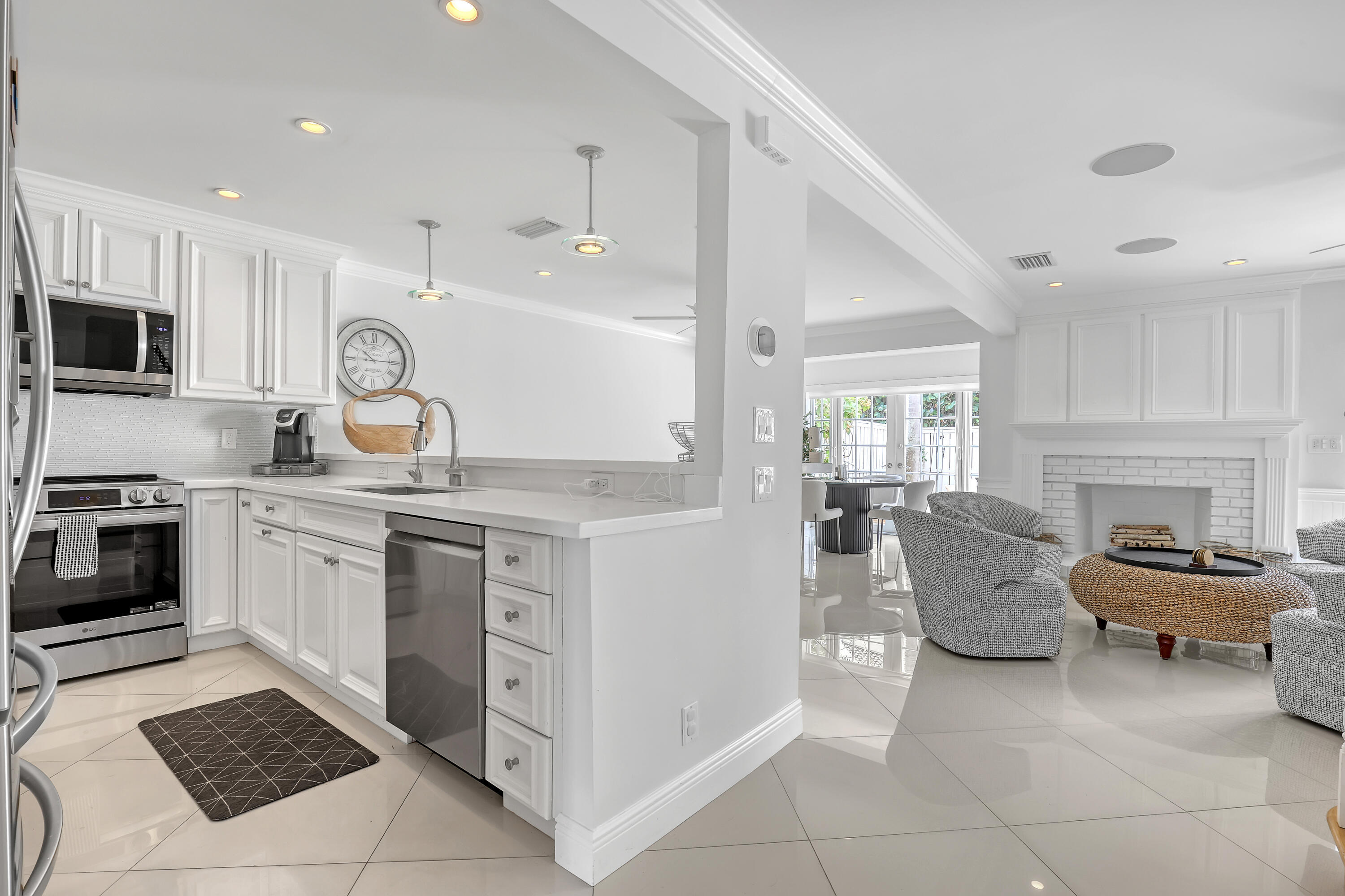 220 Celestial #6, Juno Beach FL 33408