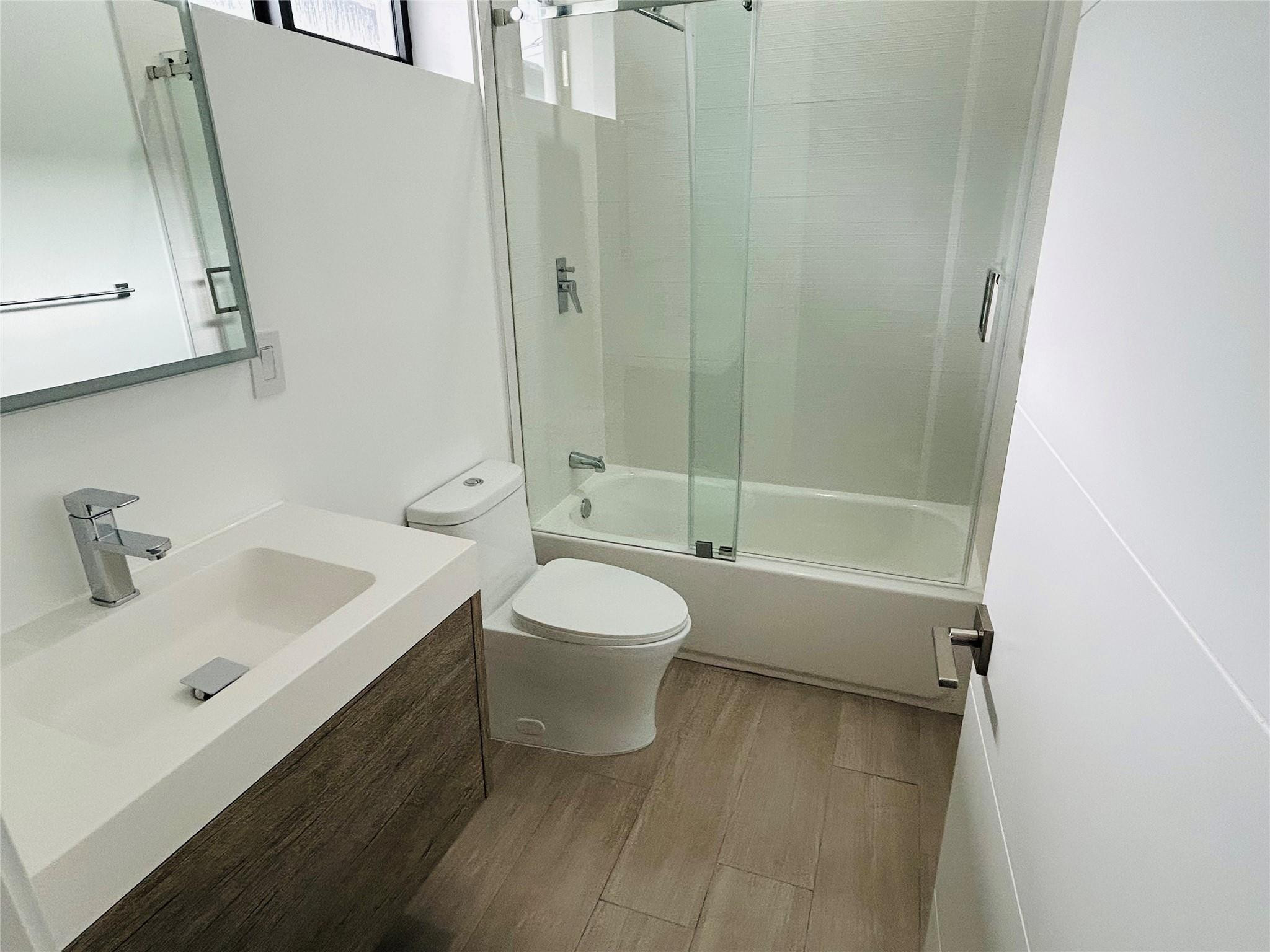 310 SW 9th #1, Fort Lauderdale FL 33315