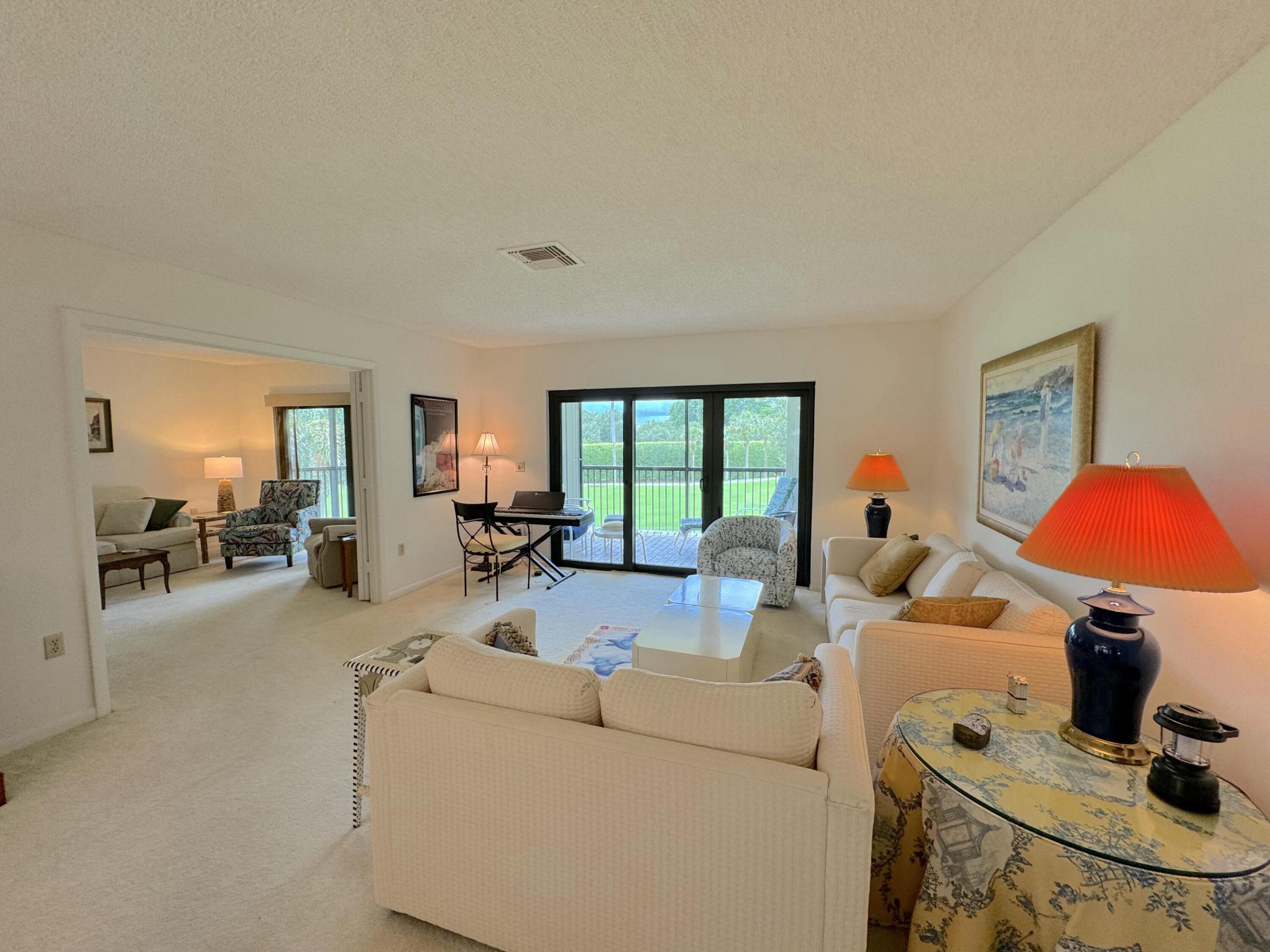 9 Stratford #B, Boynton Beach FL 33436