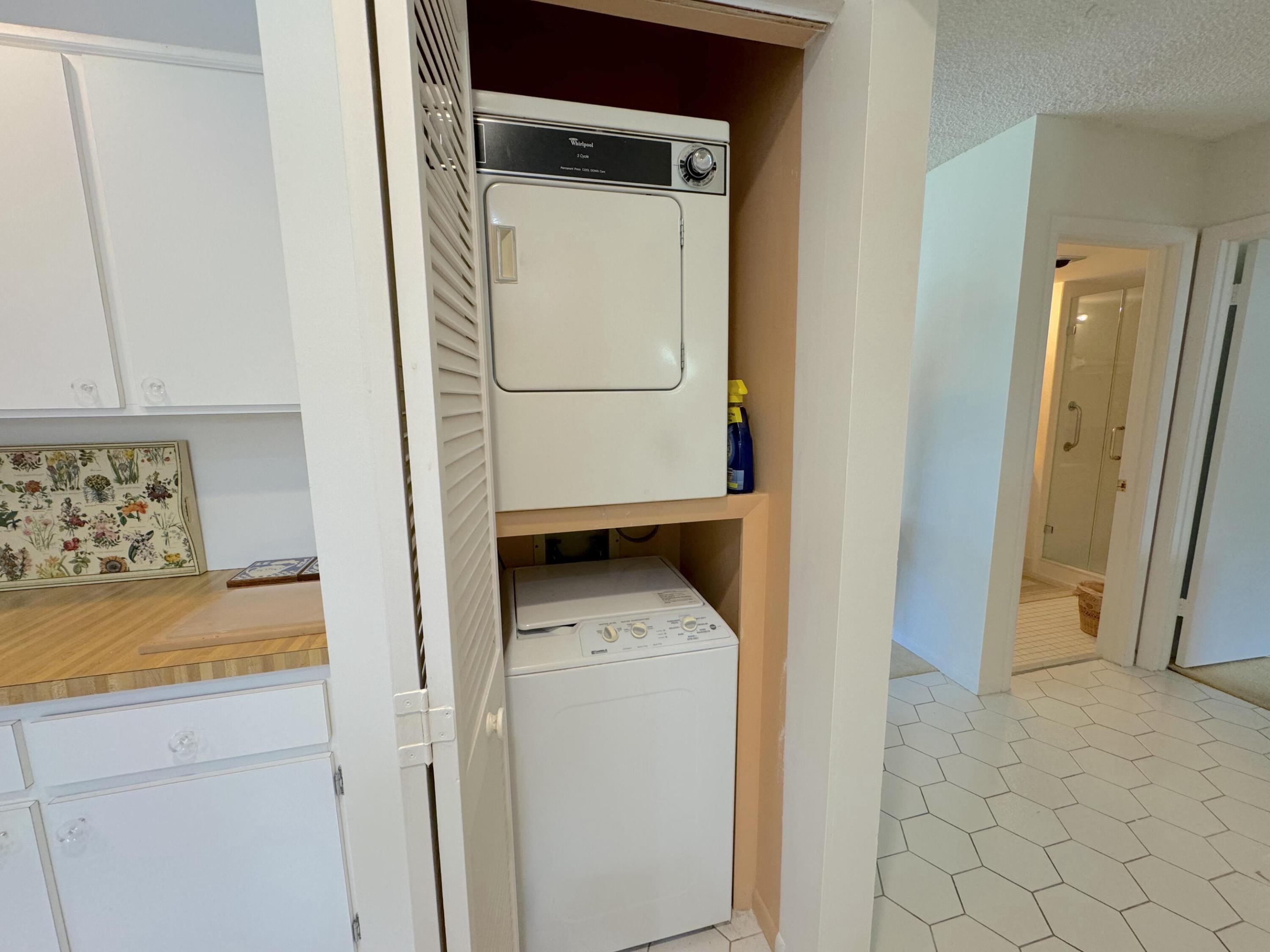 9 Stratford #B, Boynton Beach FL 33436