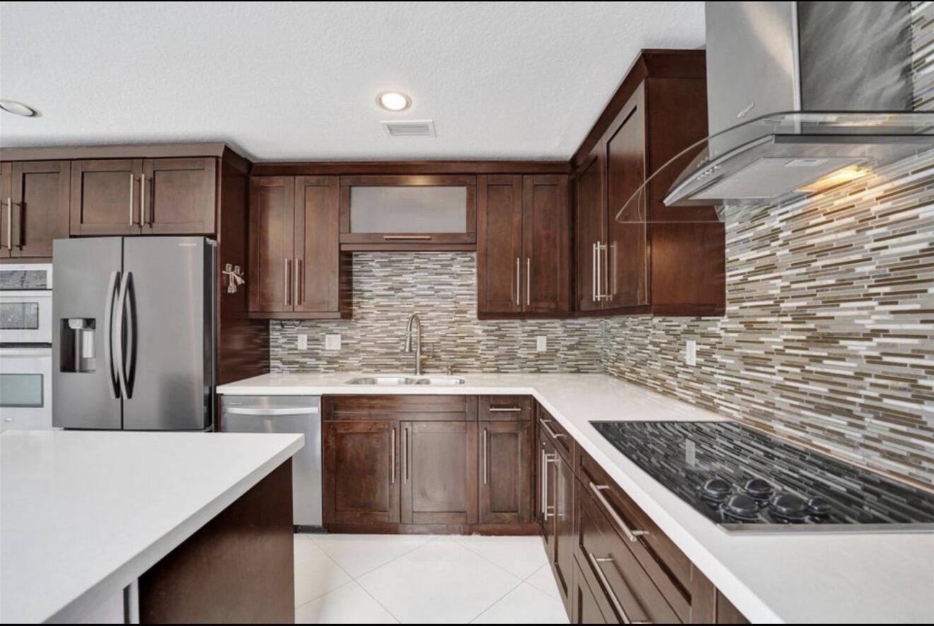 11208 Rhapsody, Hollywood FL 33026