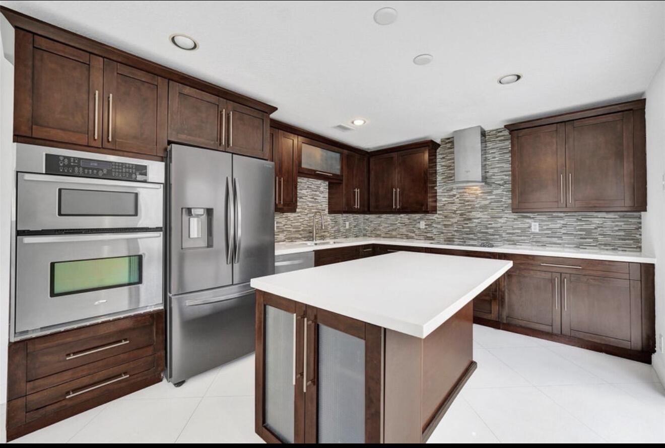11208 Rhapsody, Hollywood FL 33026